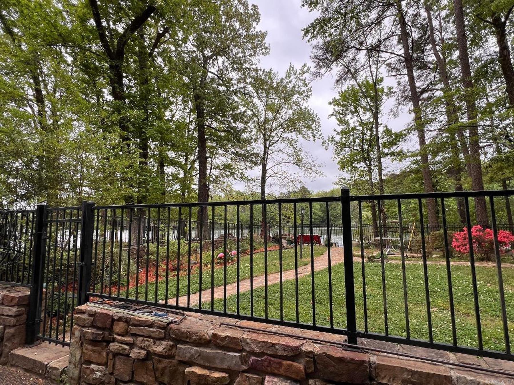 15 S Pego  Hot Springs Village, AR