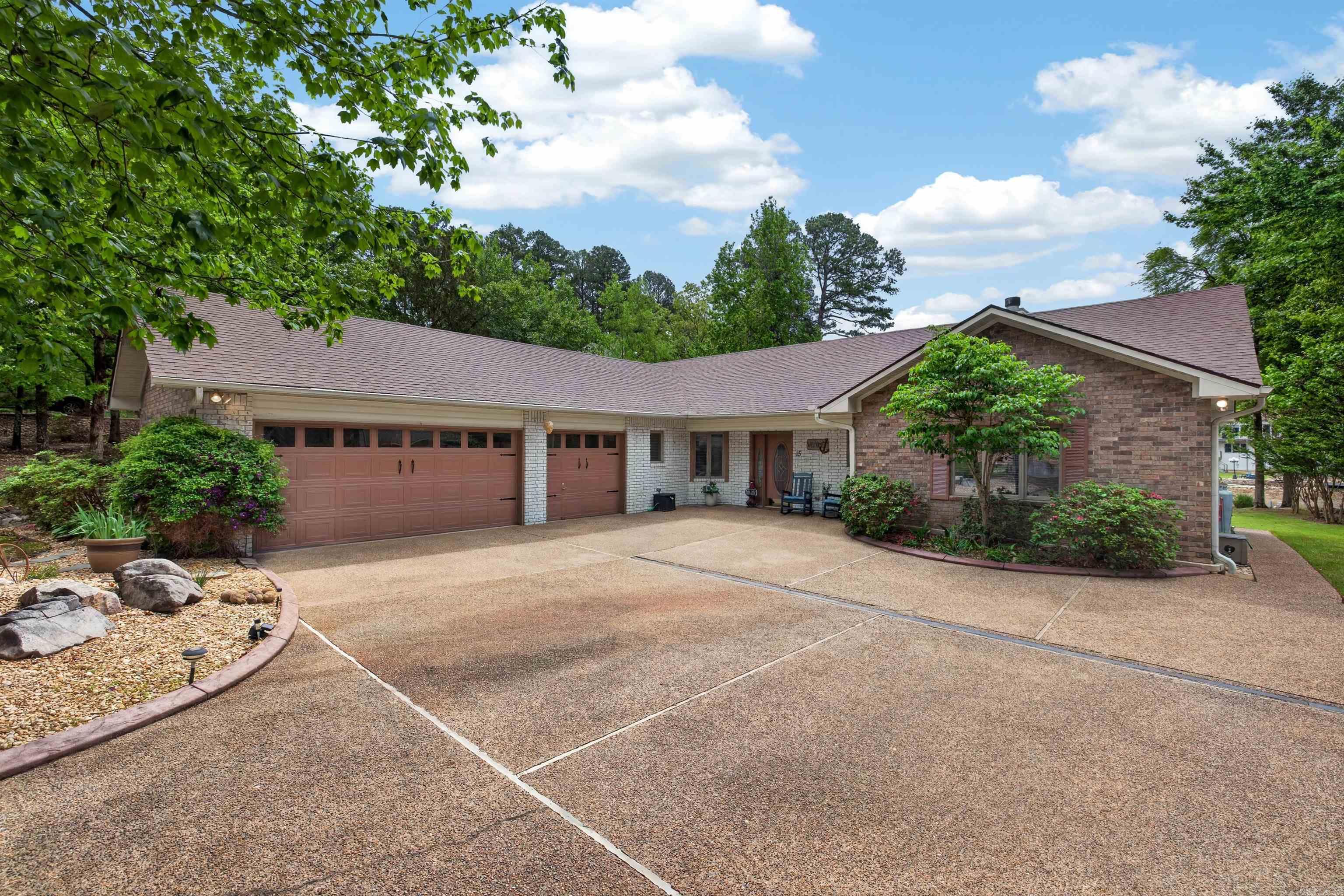 15 Tiburon Way  Hot Springs Village, AR