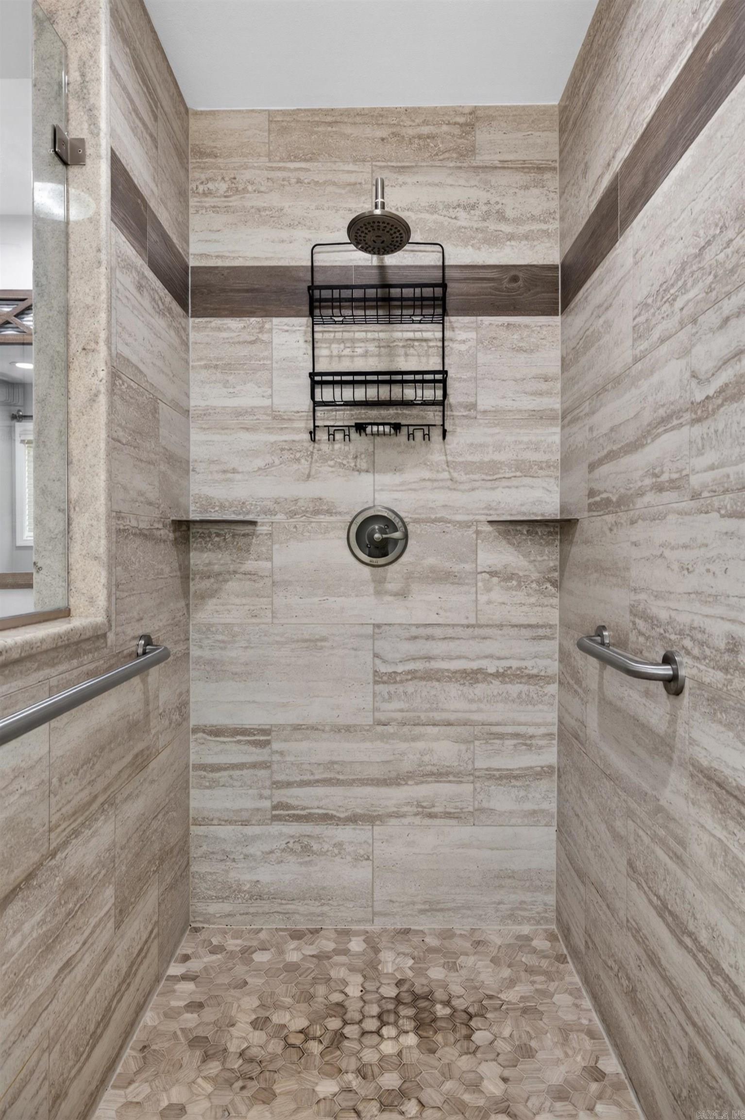 15 Tiburon Way  Hot Springs Village, AR