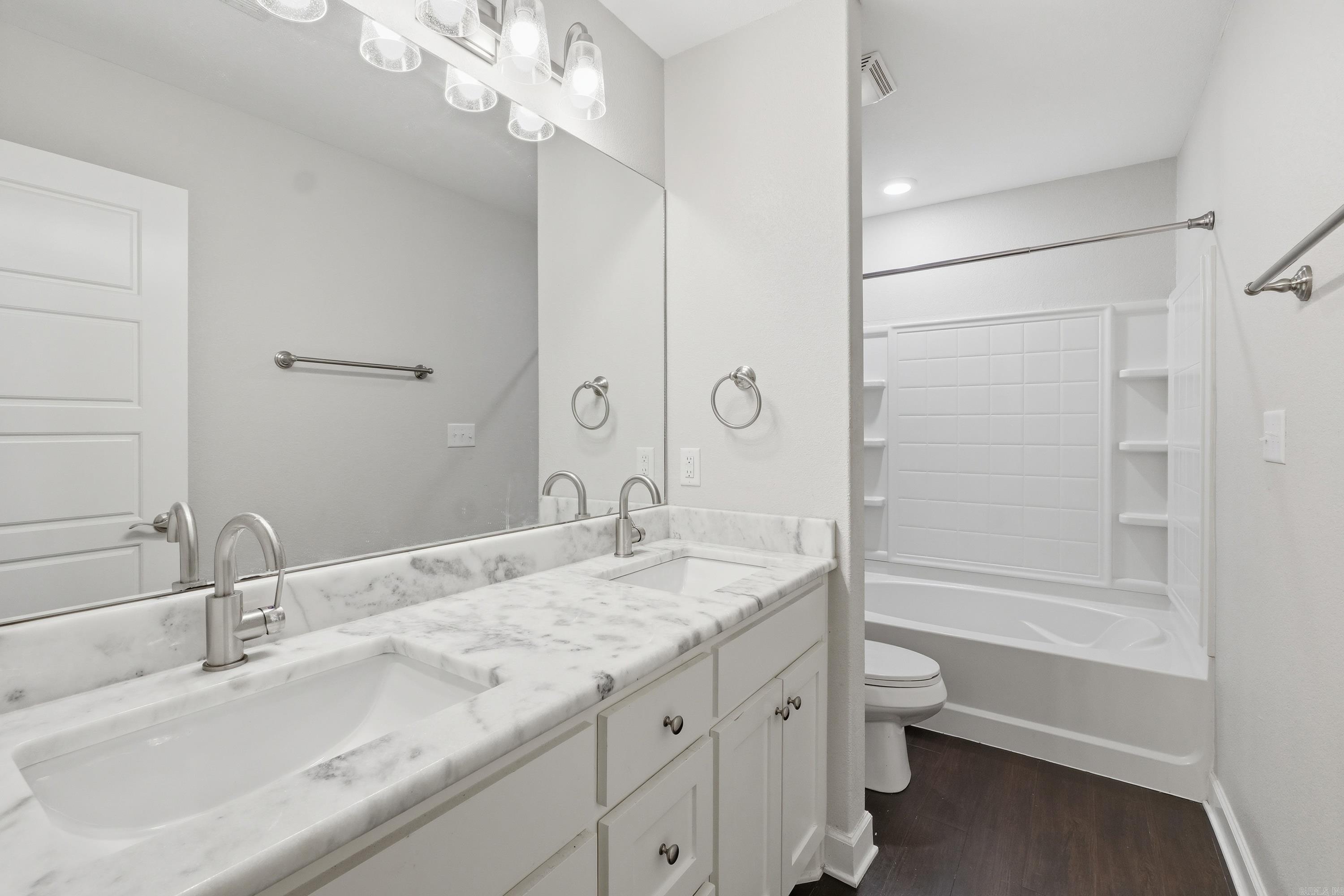 2921 Gillis Drive  Benton, AR