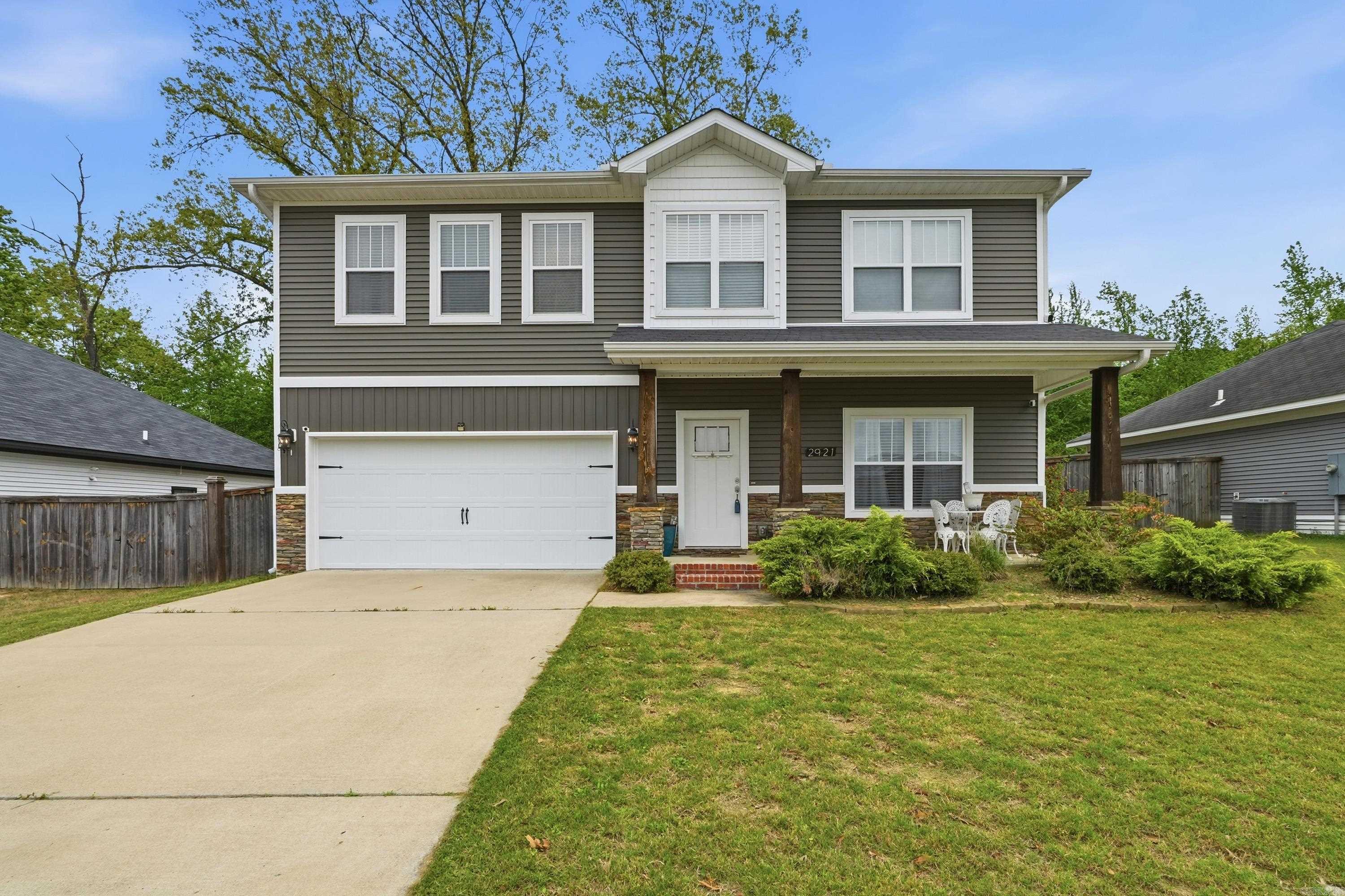 2921 Gillis Drive  Benton, AR