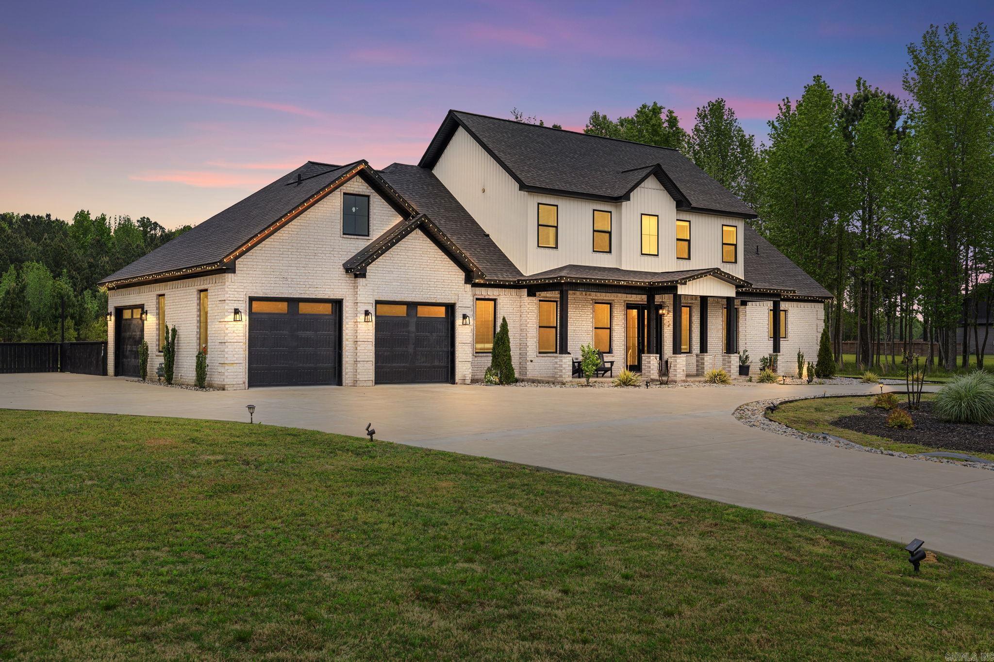 1609 Hunters Chase Rd  Jacksonville, AR