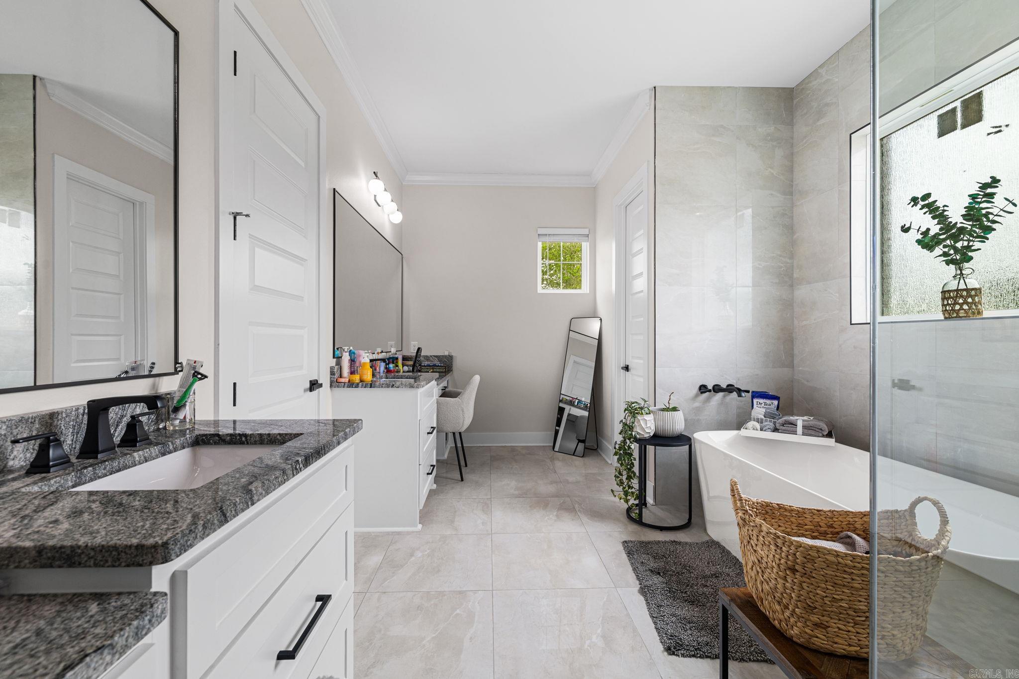 1609 Hunters Chase Rd  Jacksonville, AR