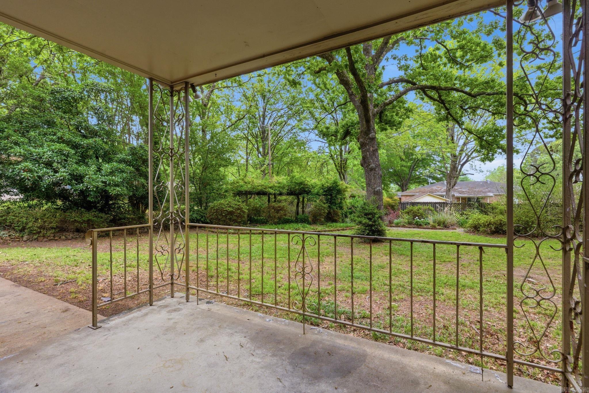 7311 W markham  Little Rock, AR