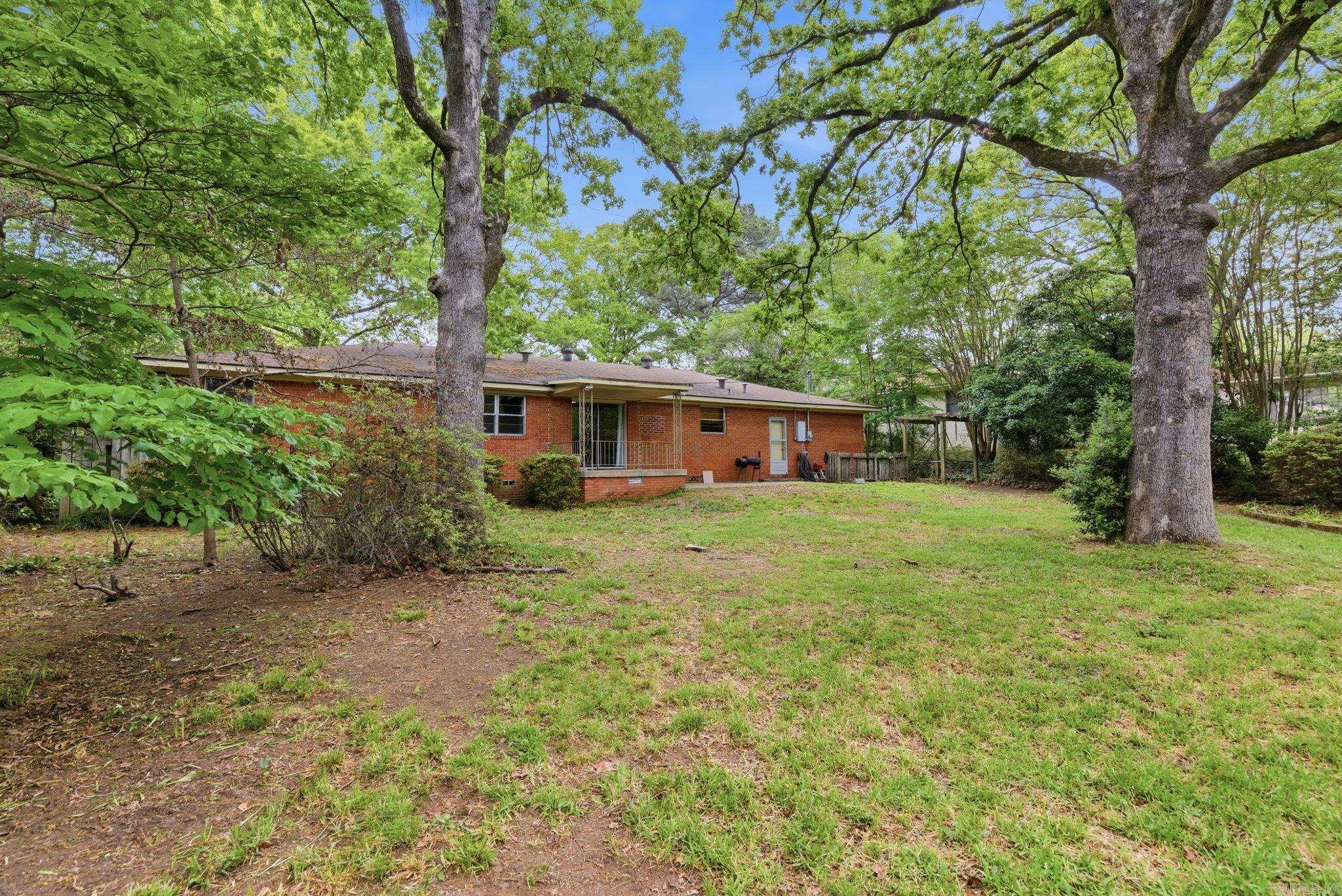 7311 W markham  Little Rock, AR