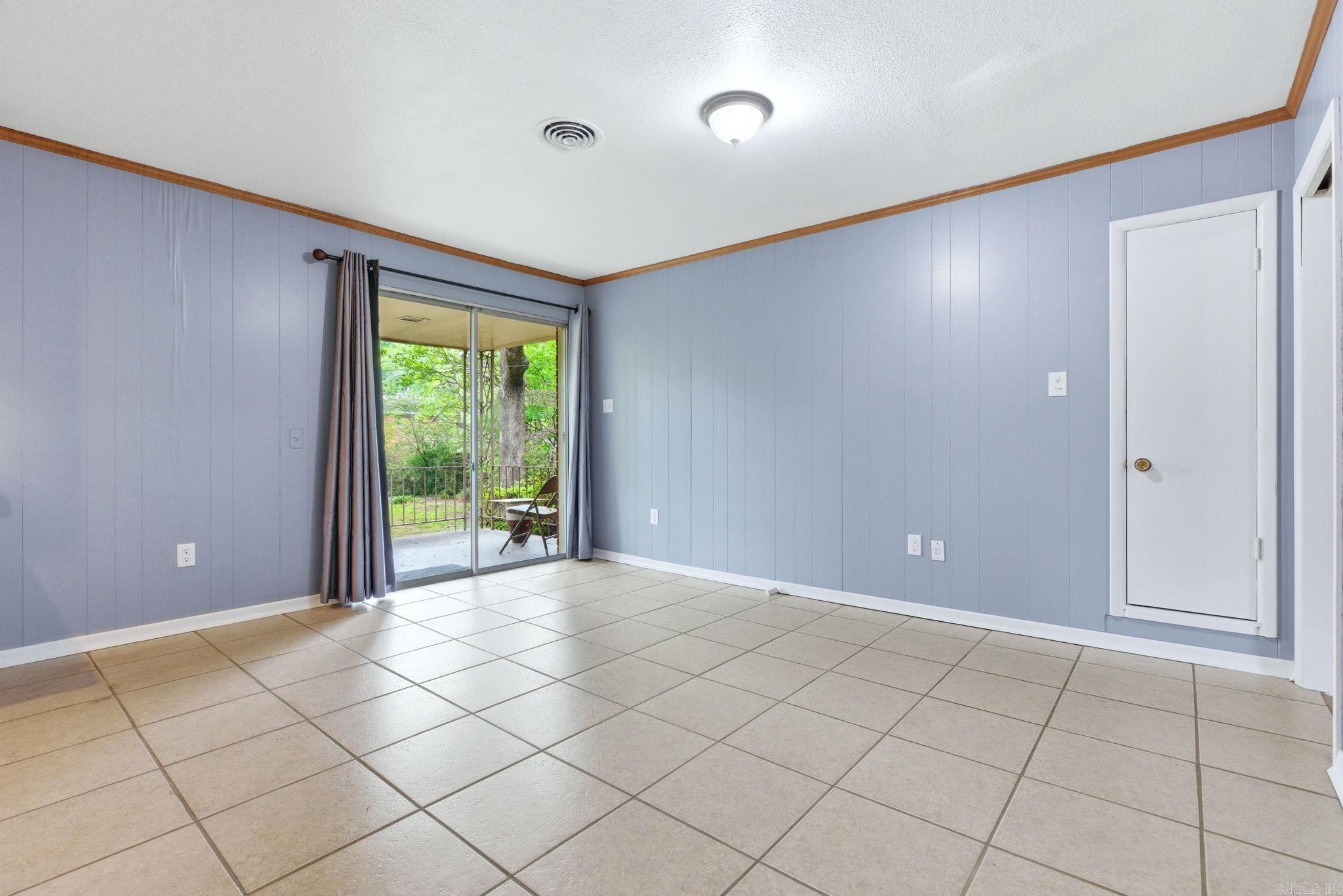 7311 W markham  Little Rock, AR