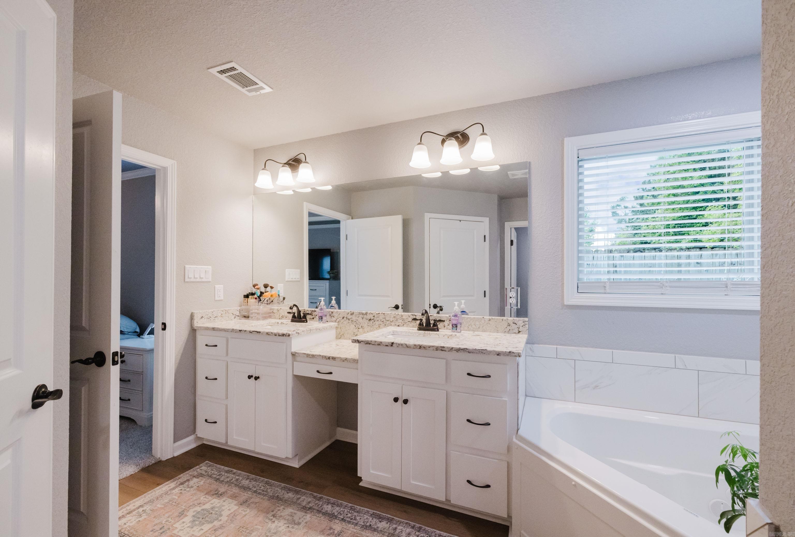 5417 Bridge Port  Bryant, AR