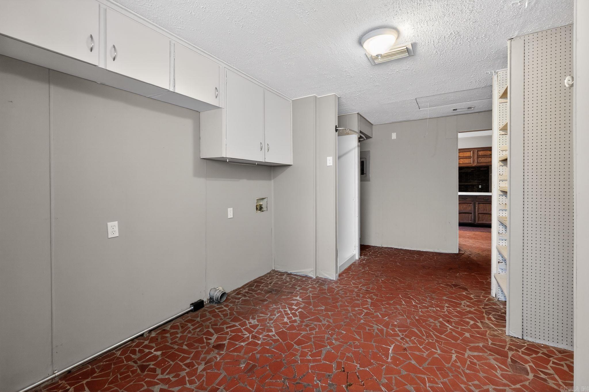 5509 Westminister Dr  Little Rock, AR