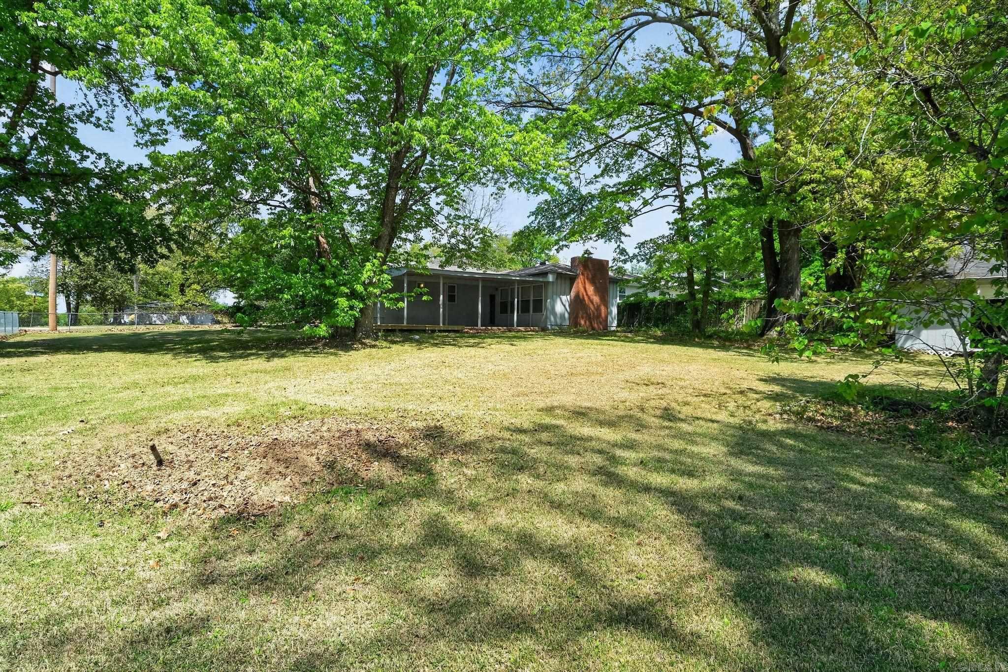 5509 Westminister Dr  Little Rock, AR