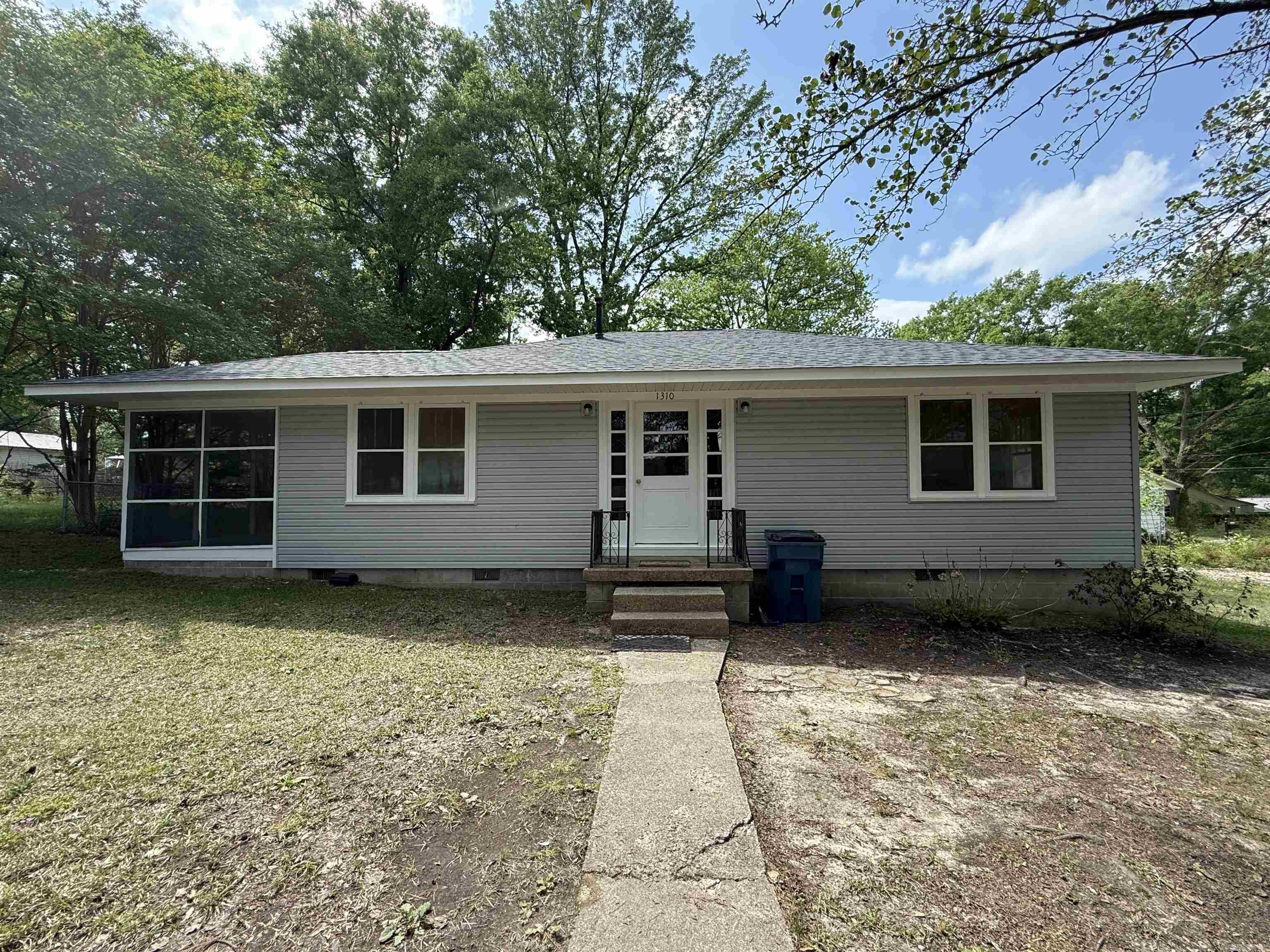 1310 ROOSEVELT  Malvern, AR