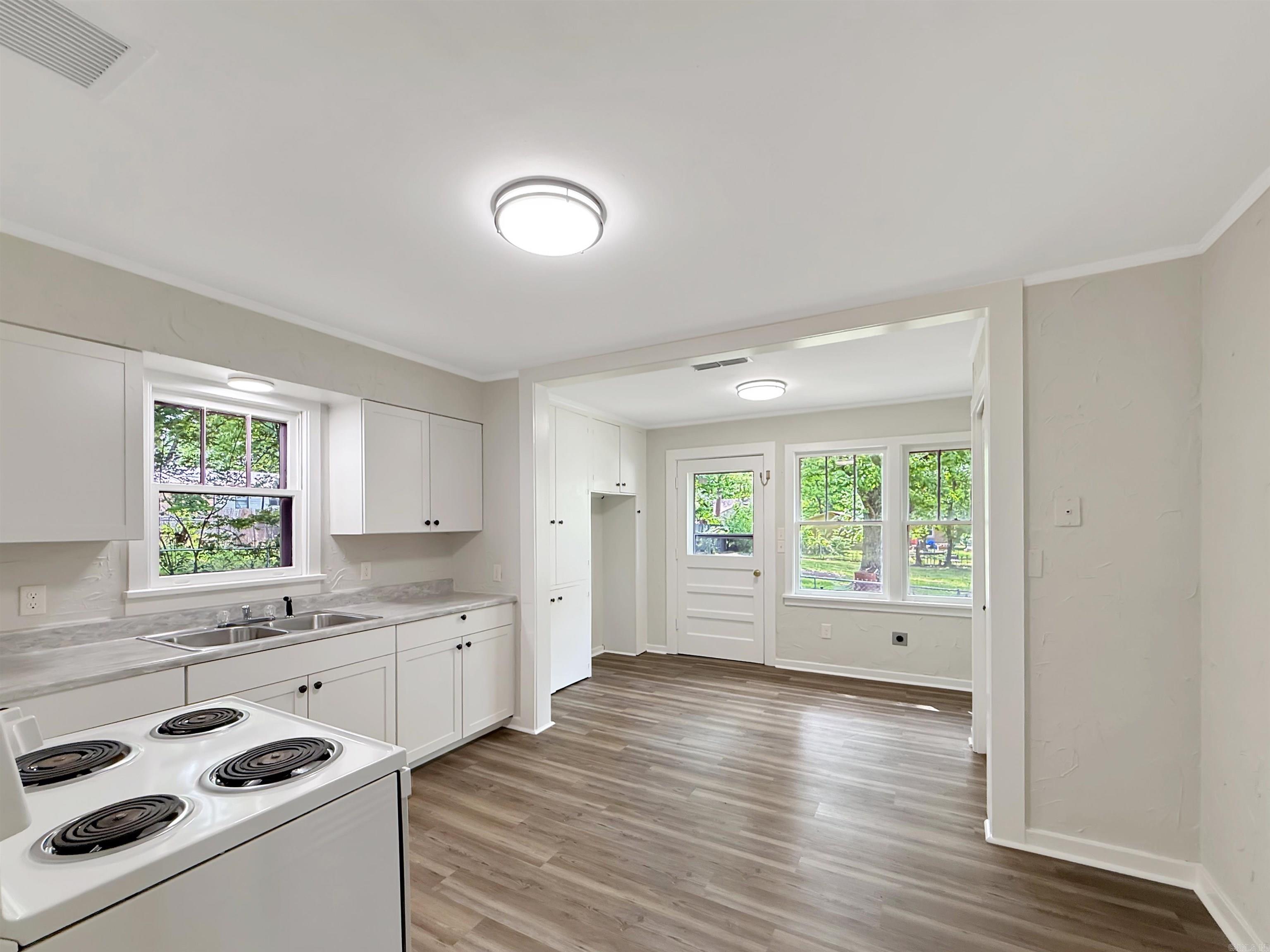 1310 ROOSEVELT  Malvern, AR