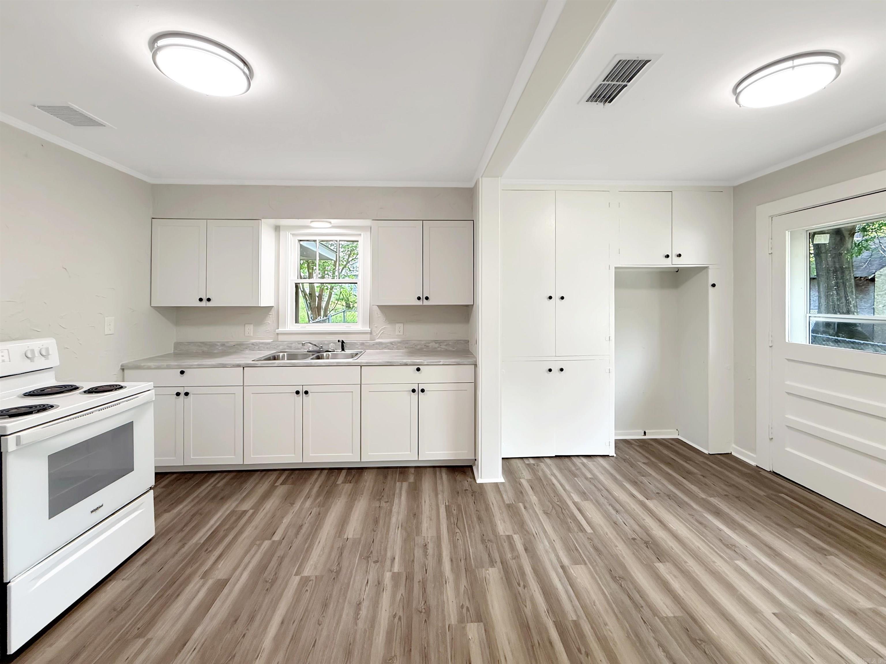 1310 ROOSEVELT  Malvern, AR