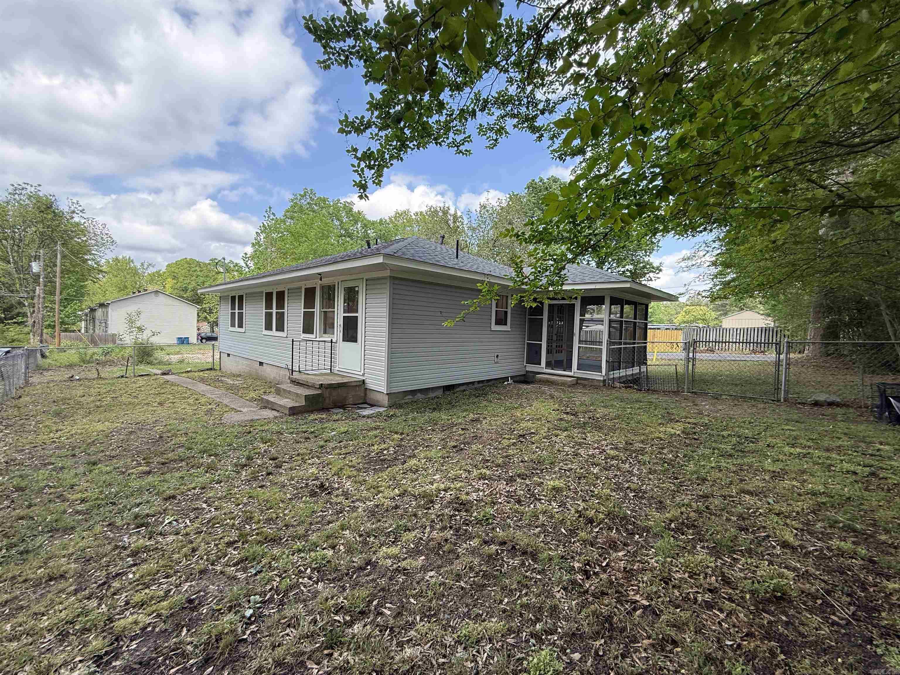 1310 ROOSEVELT  Malvern, AR