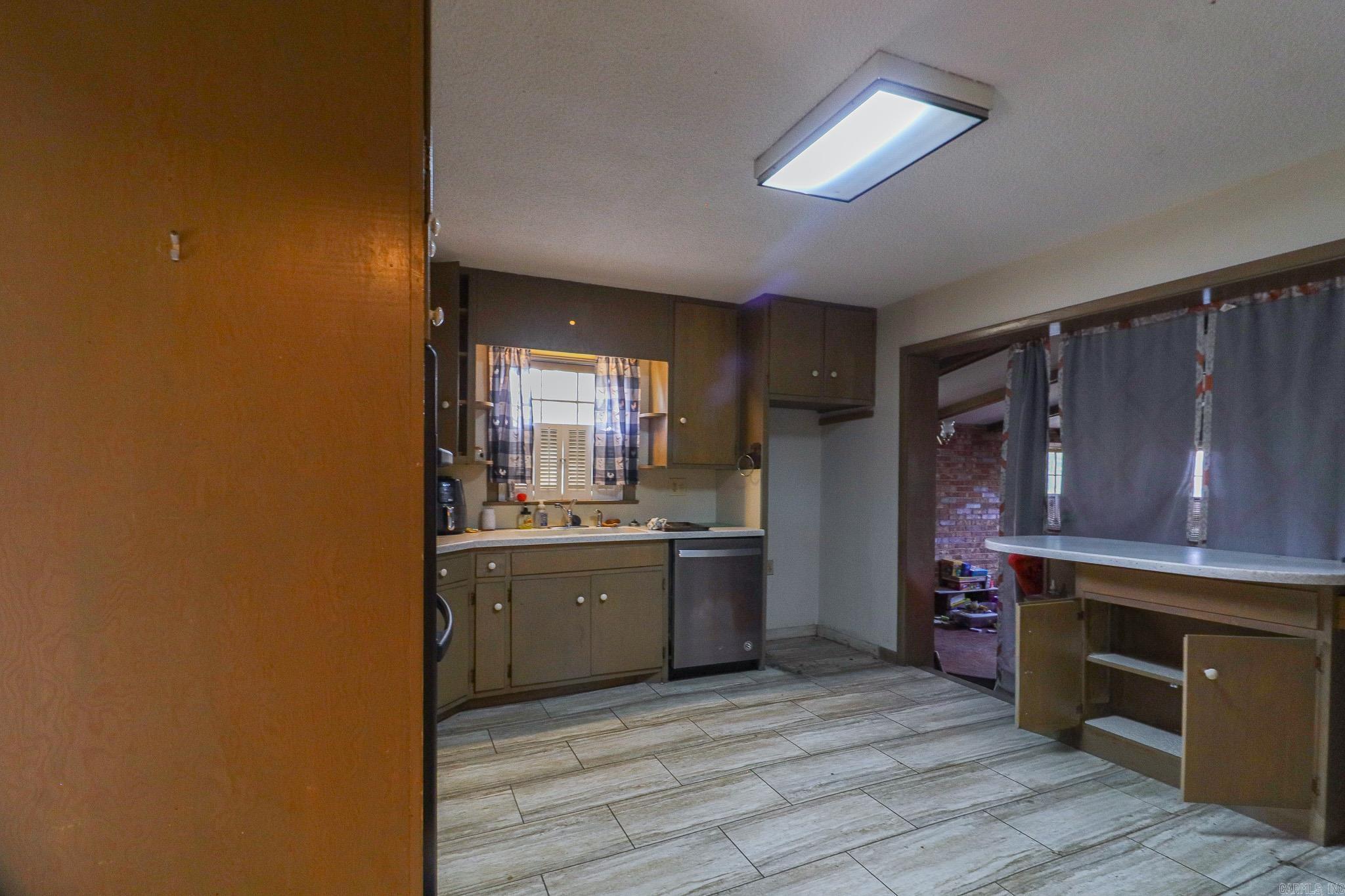 623 W Oak  Jonesboro, AR