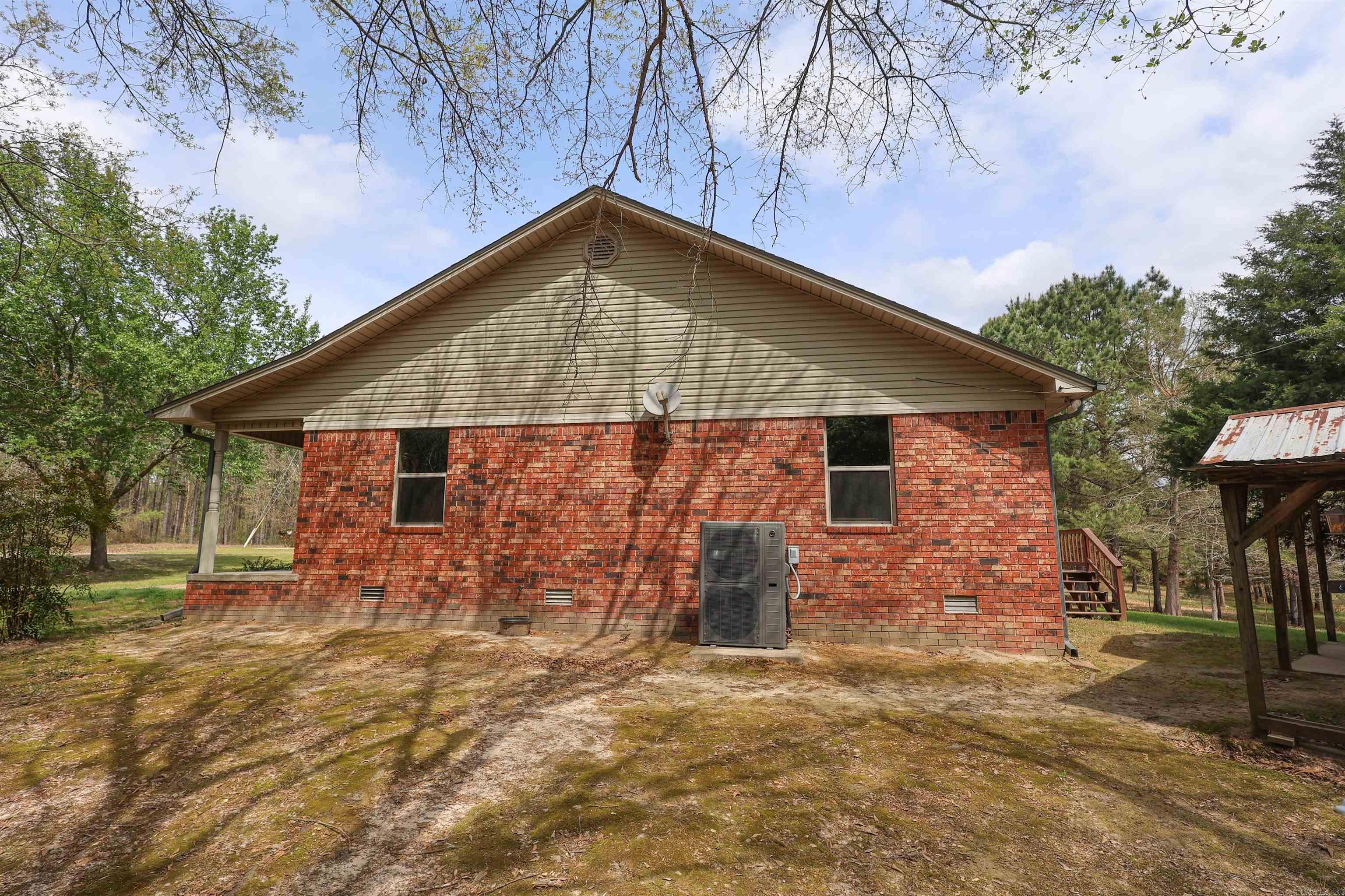 90 Marion Riley  Delight, AR