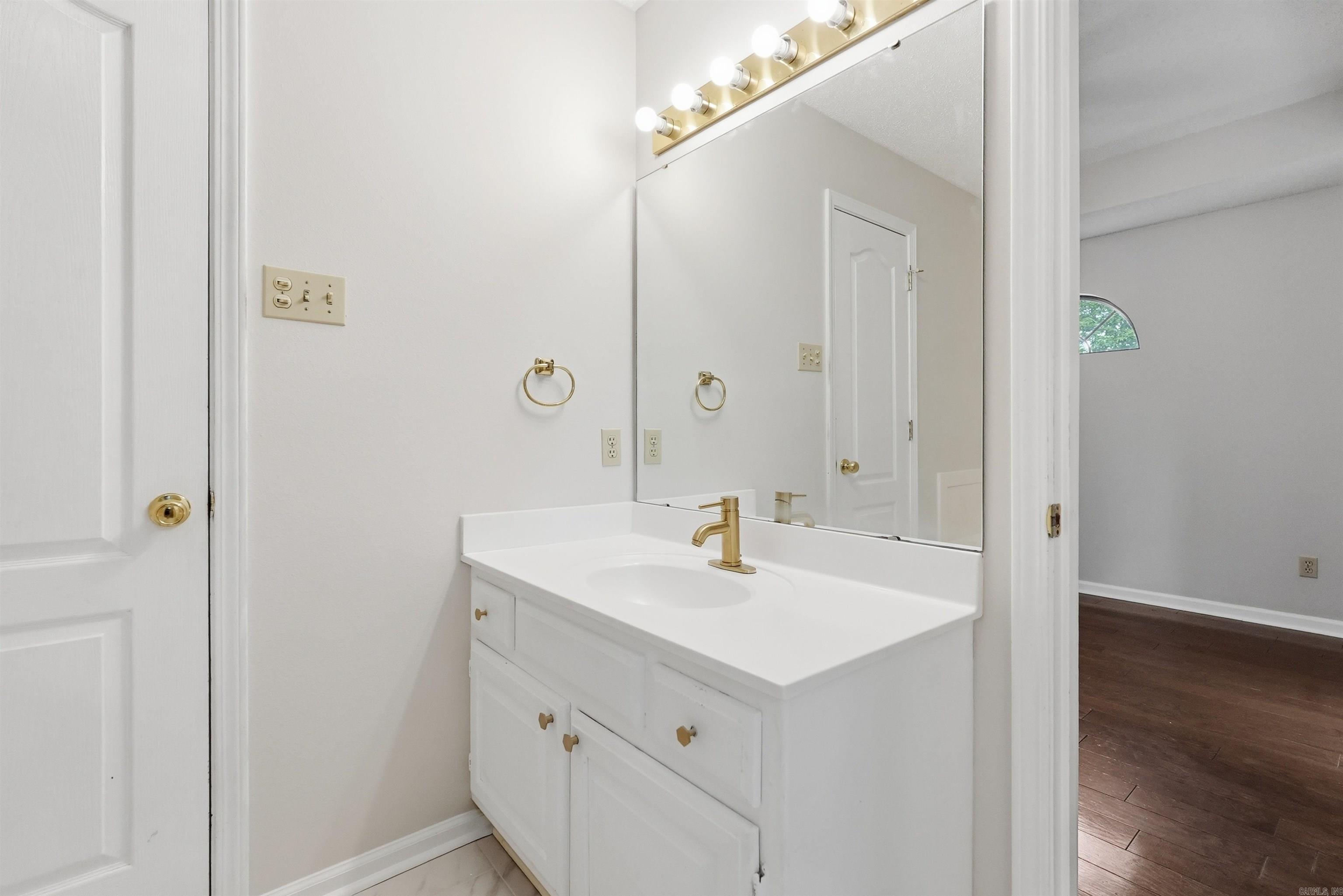 122 Illinois Bayou  Sherwood, AR