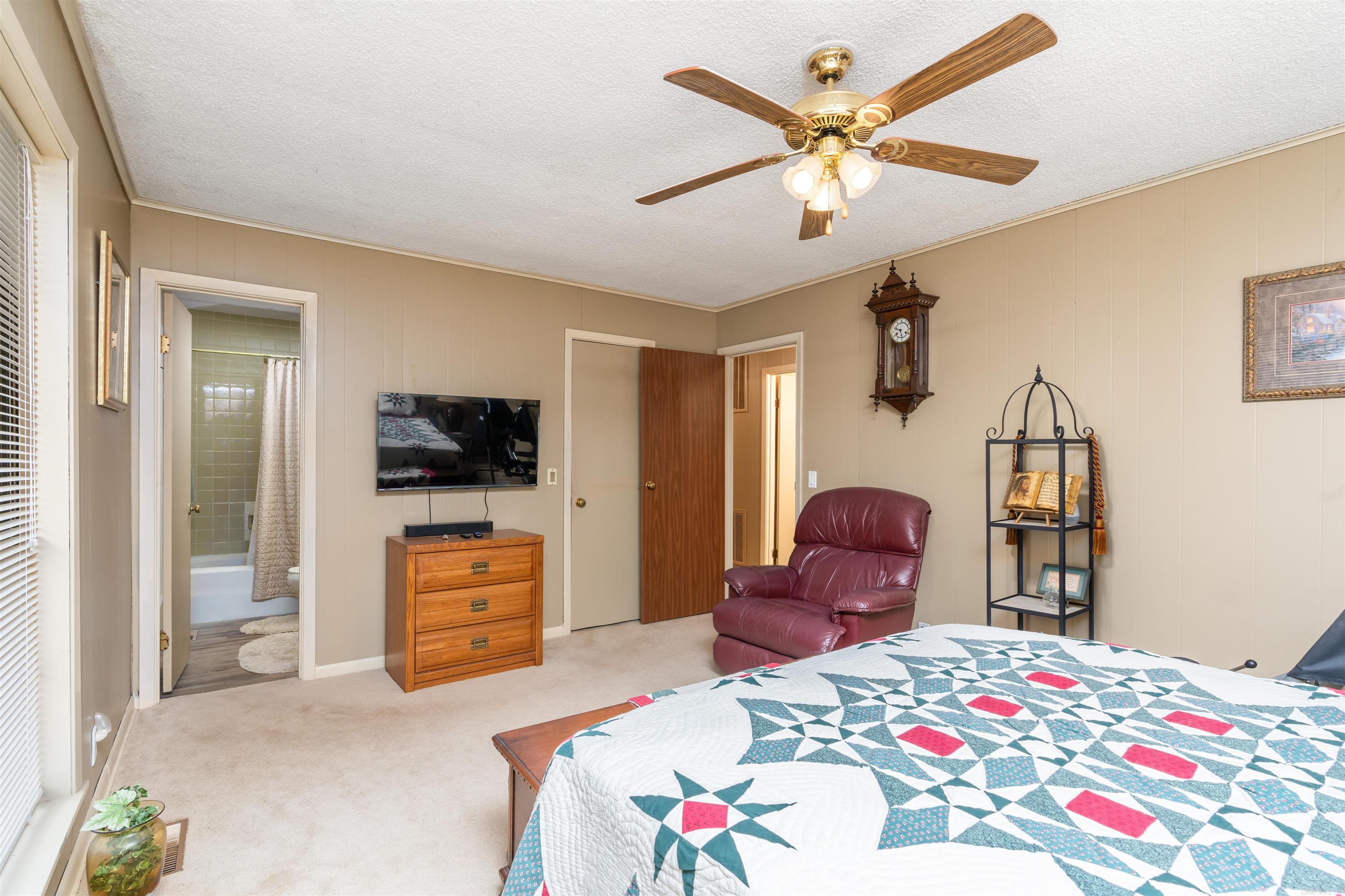 18 Arias  Hot Springs Village, AR