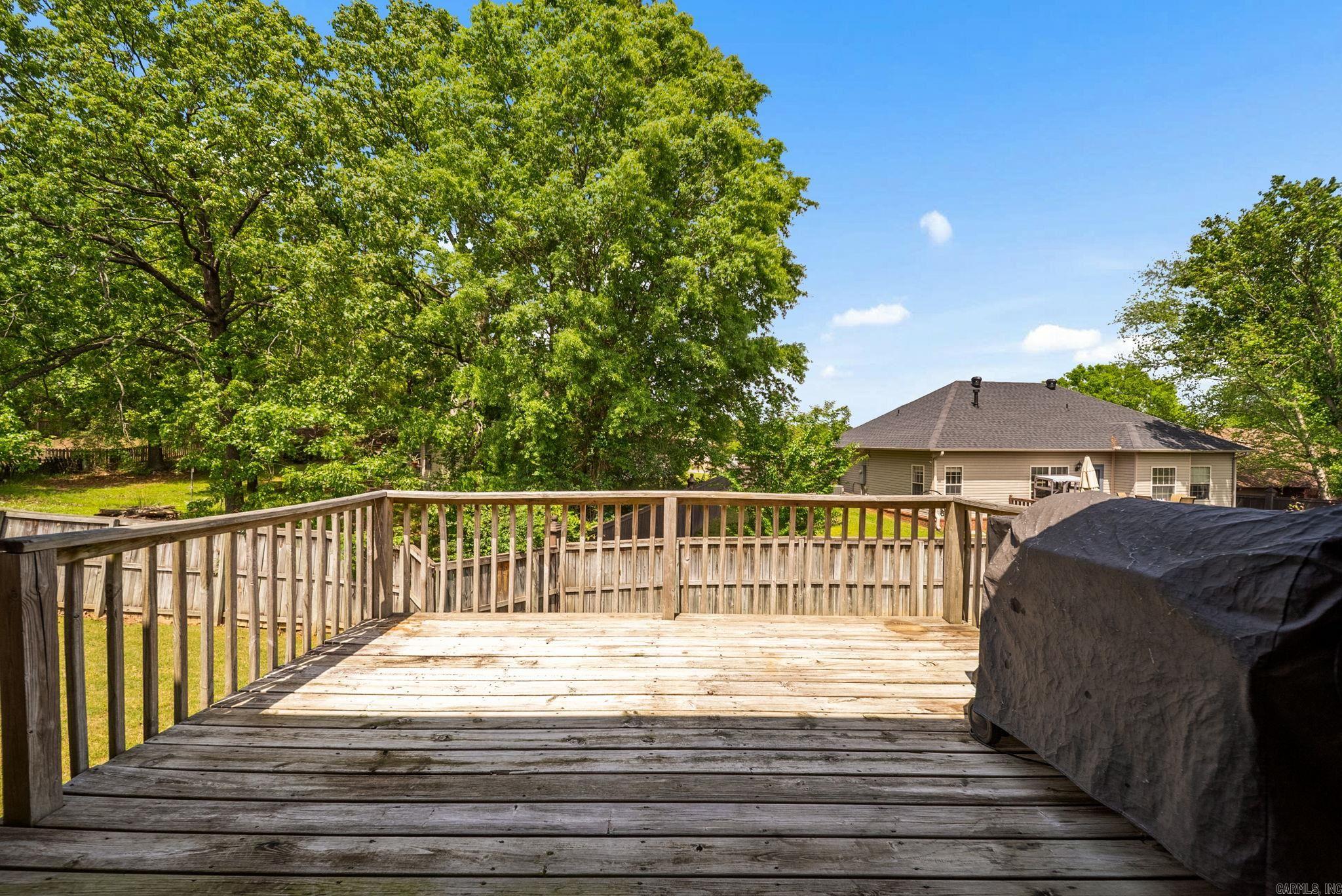 5 Zircon Dr  Maumelle, AR