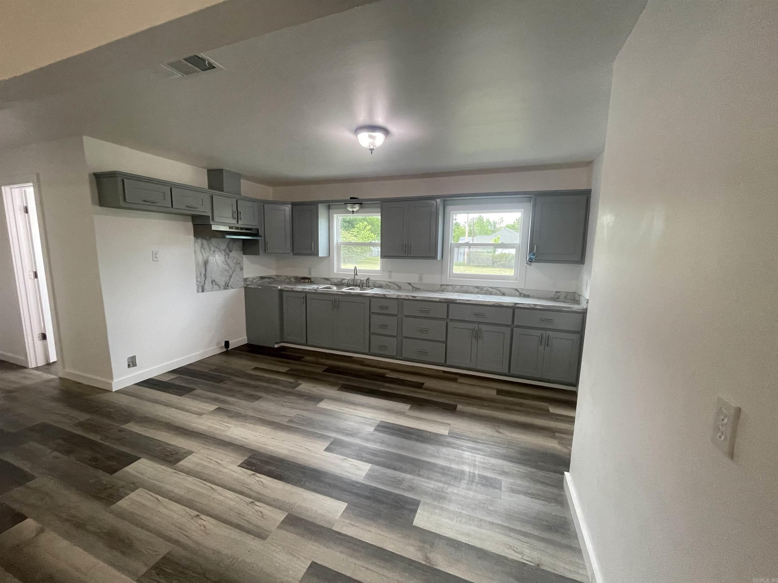 307 Hazard  Horatio, AR