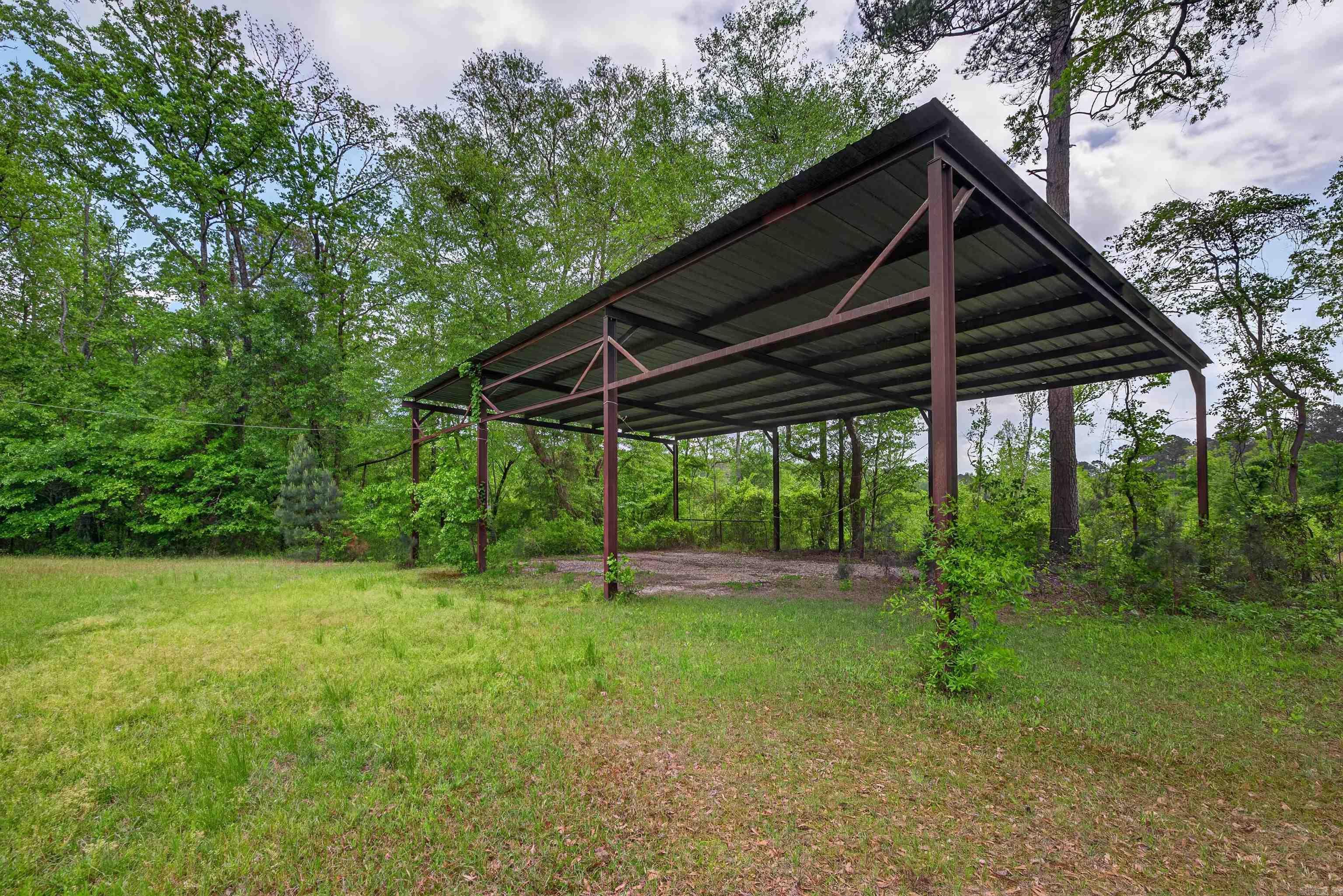 315 Deceiper Hill Rd  Arkadelphia, AR