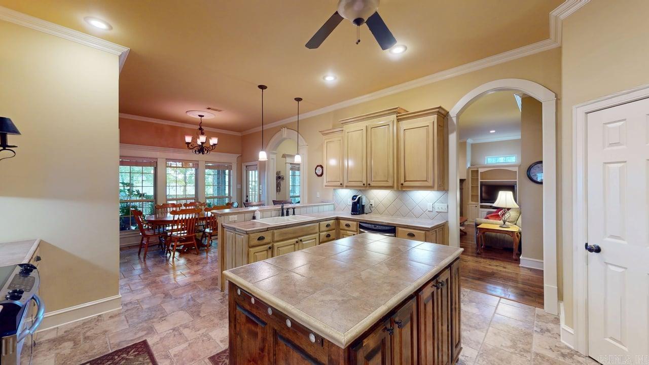 2535 Forest View  Conway, AR