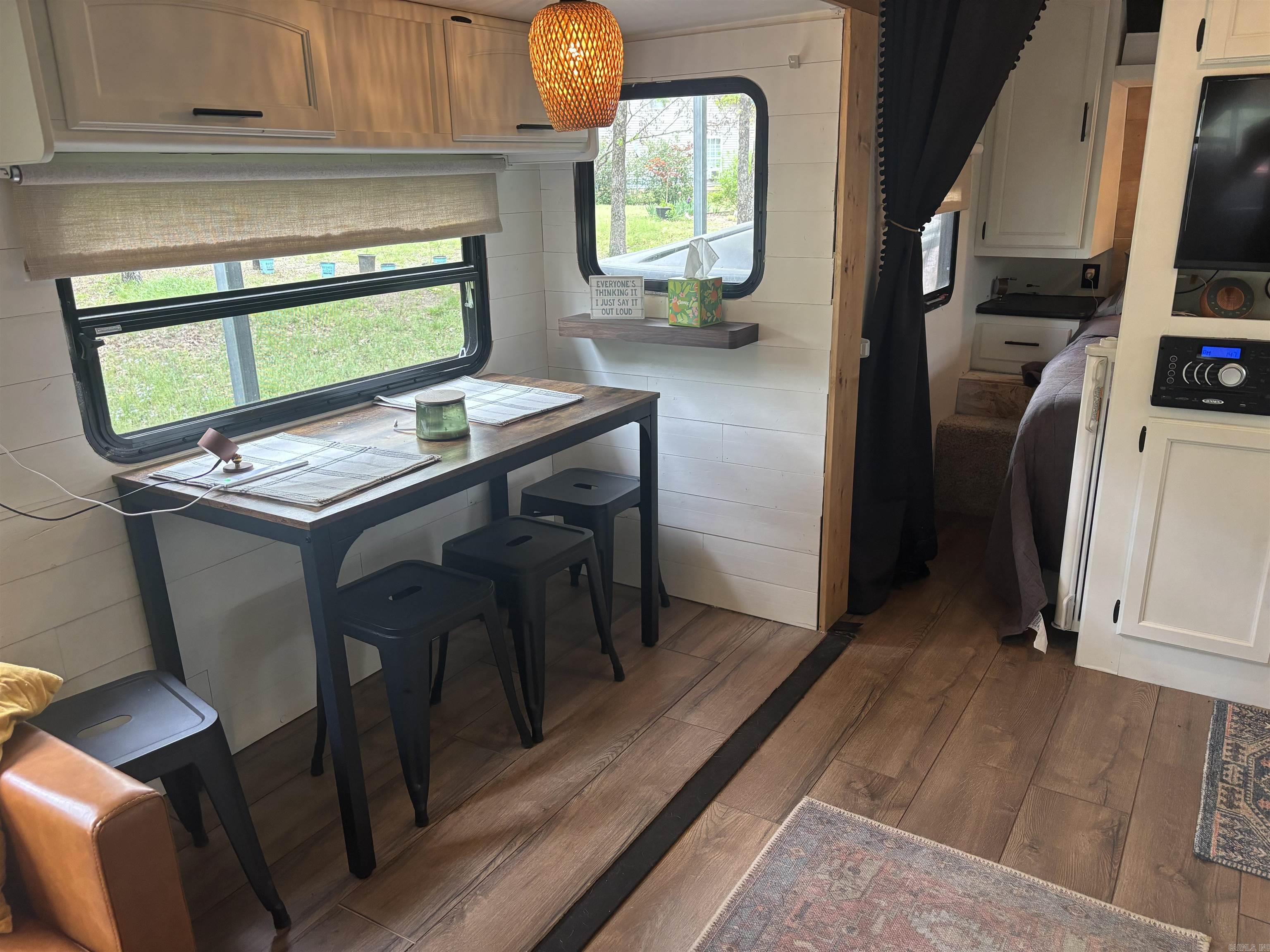 441 Cherokee Cir  Greers Ferry, AR