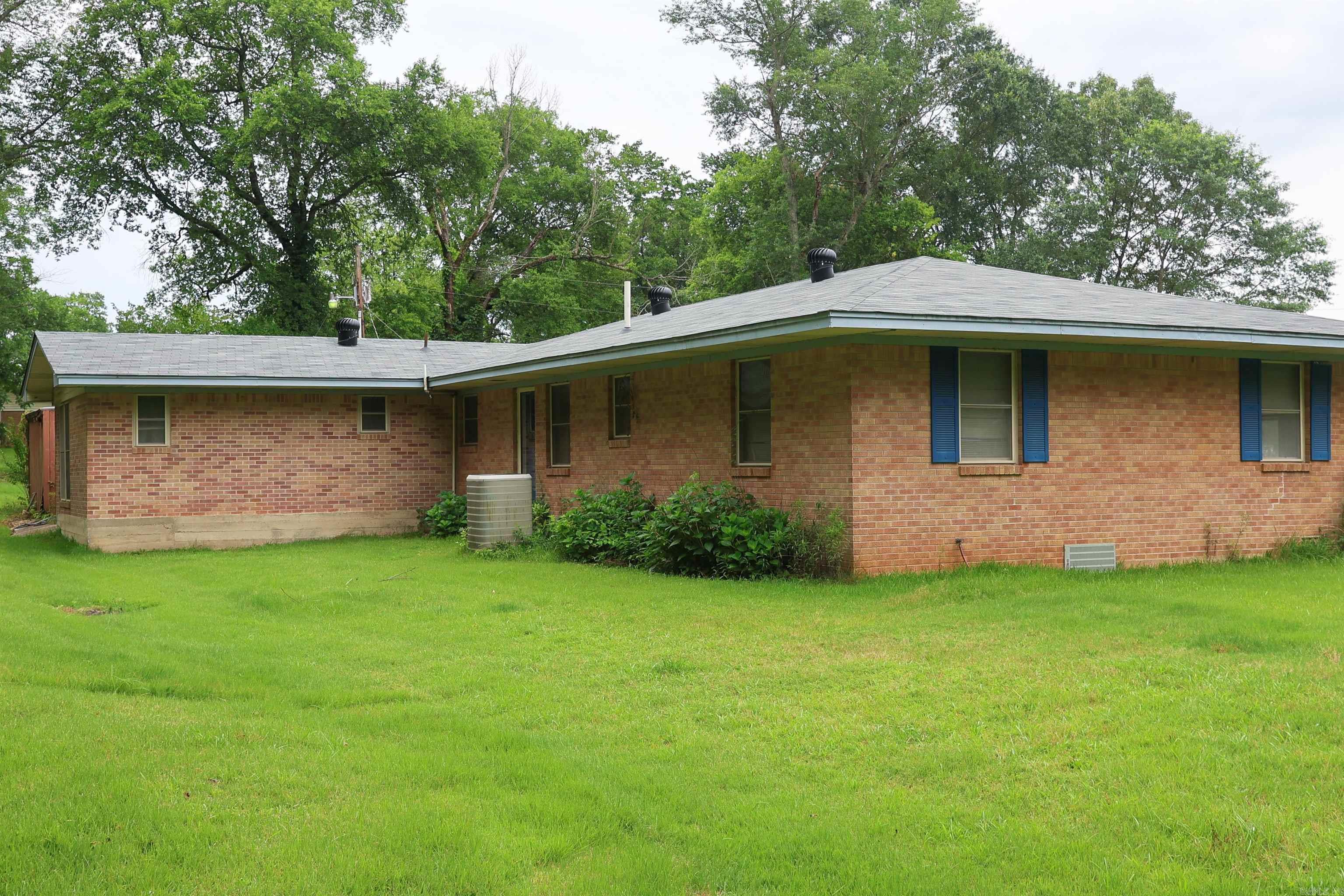 2971 W HWY 70  Kirby, AR