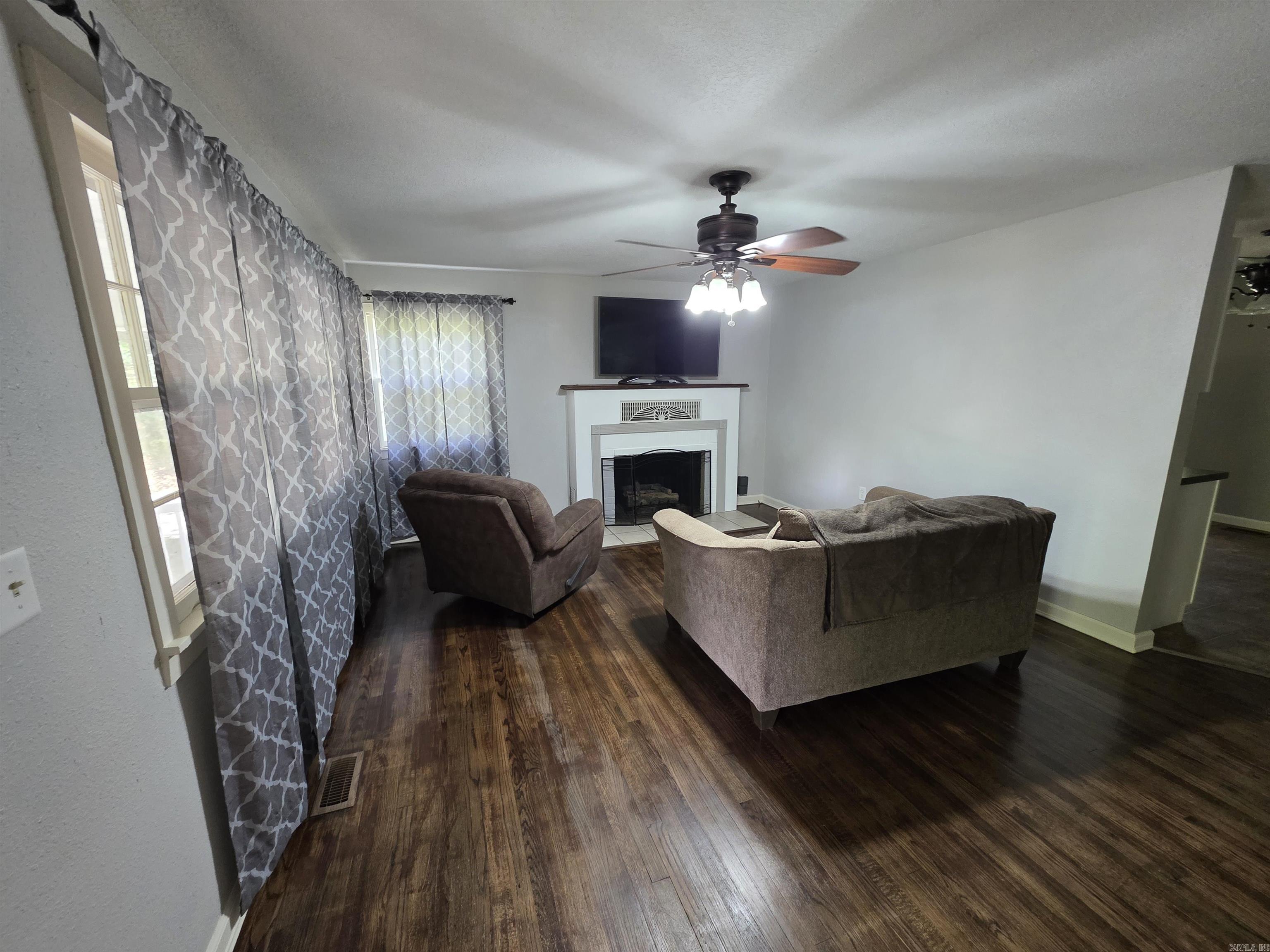 263 N 15th  Piggott, AR