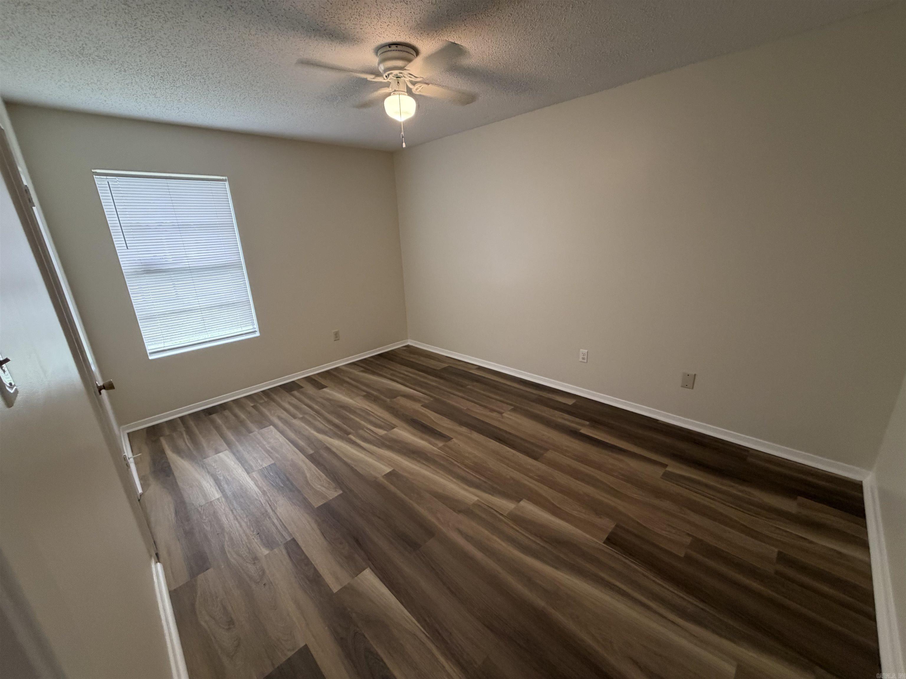 12 Southland Ct  Maumelle, AR