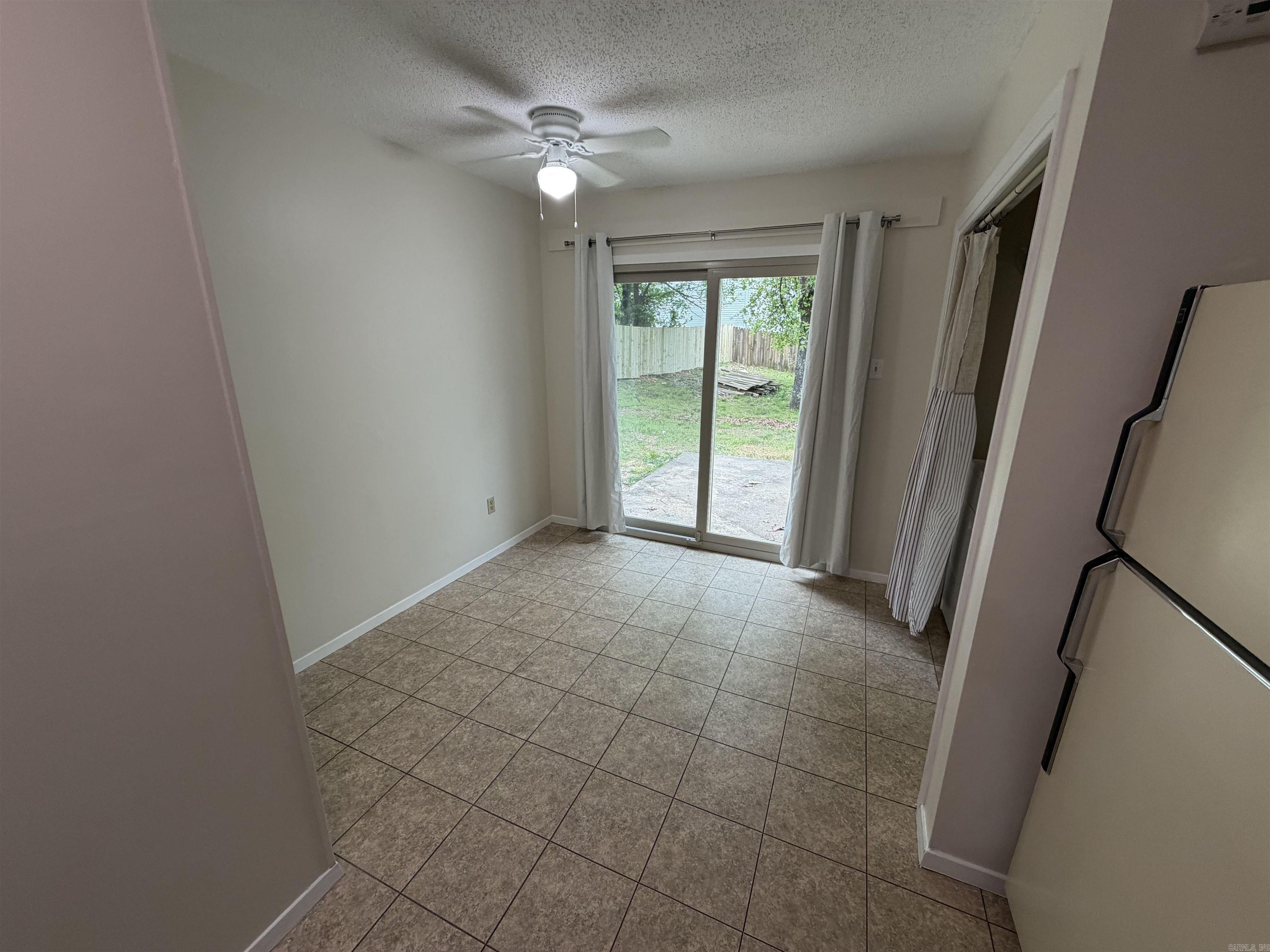 12 Southland Ct  Maumelle, AR