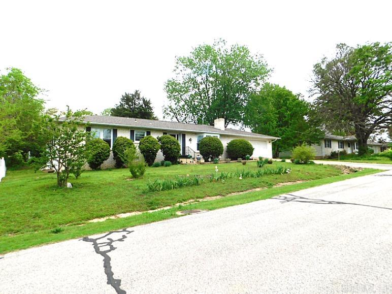 909 Dixie  Mountain Home, AR