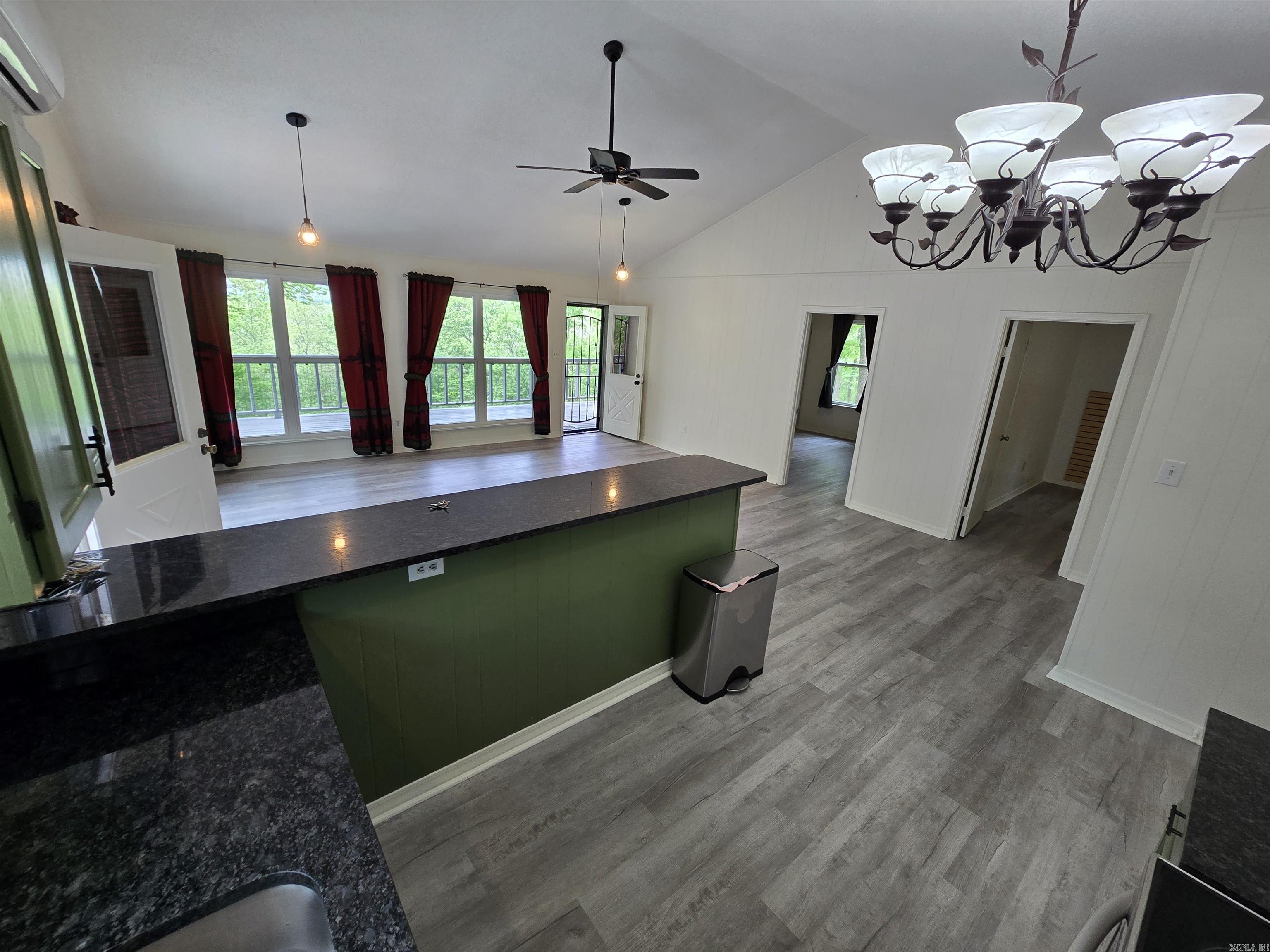 1720 Greers Ferry  Drasco, AR