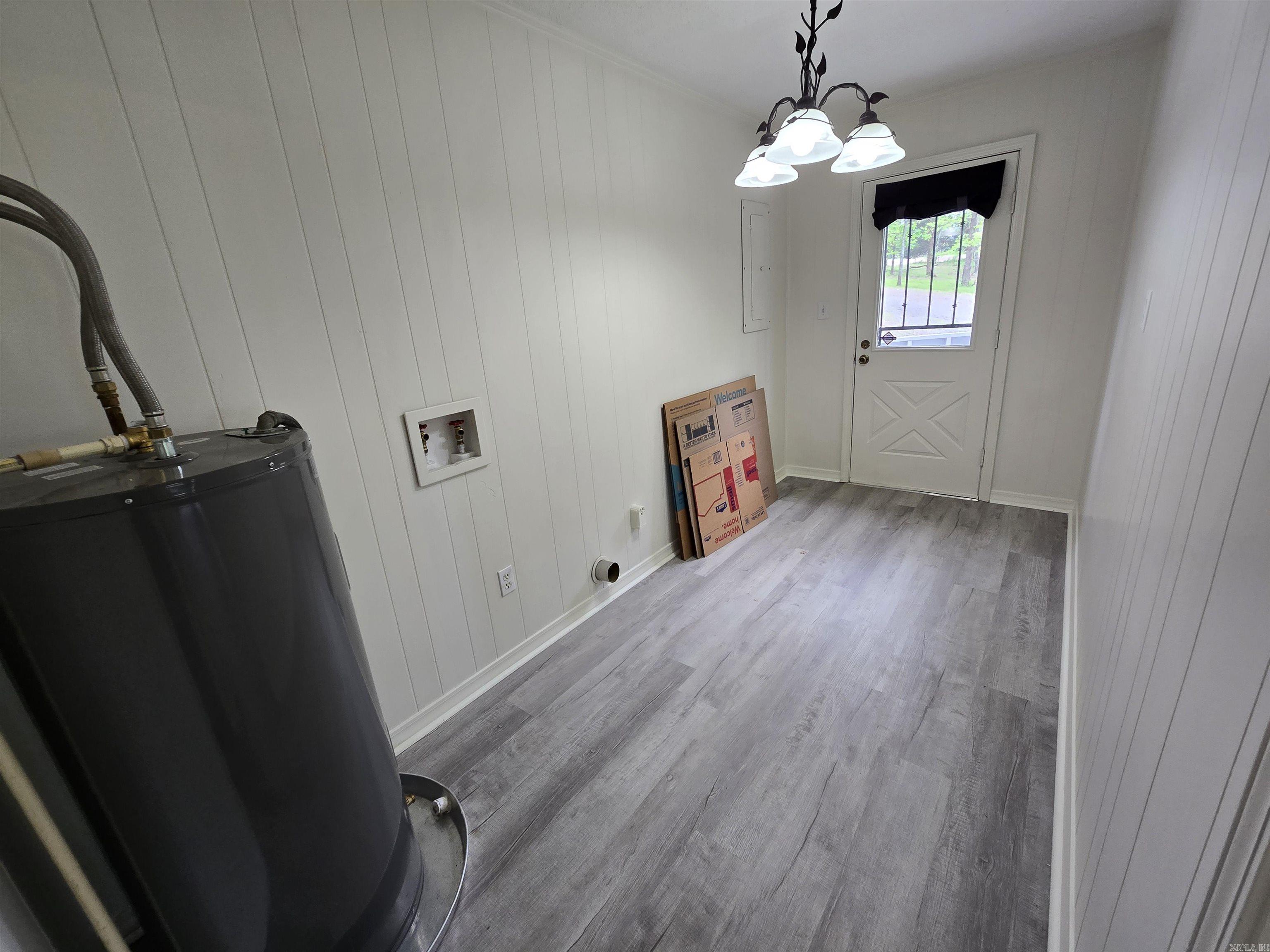 1720 Greers Ferry  Drasco, AR