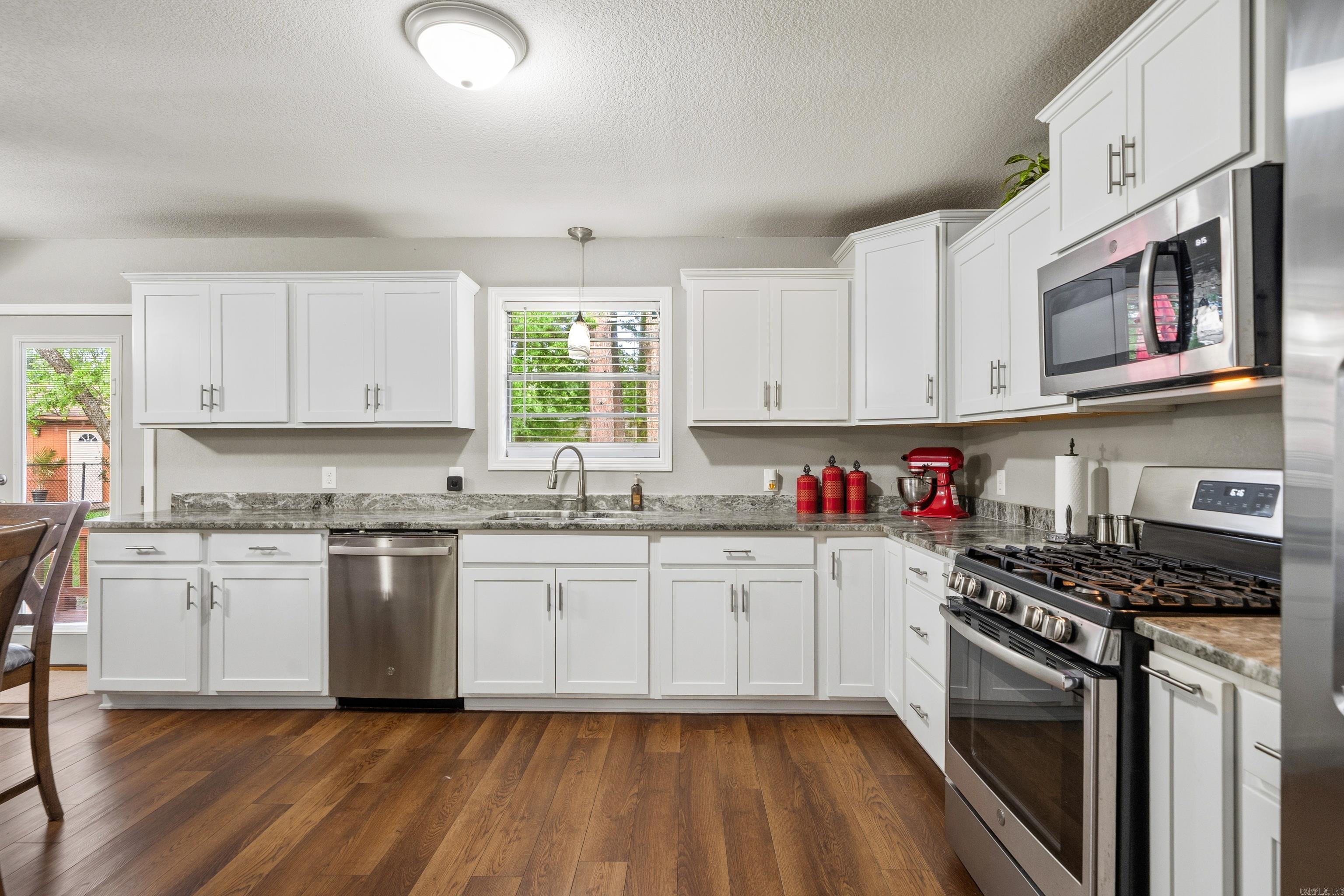 335 Cimmaron  Hot Springs, AR