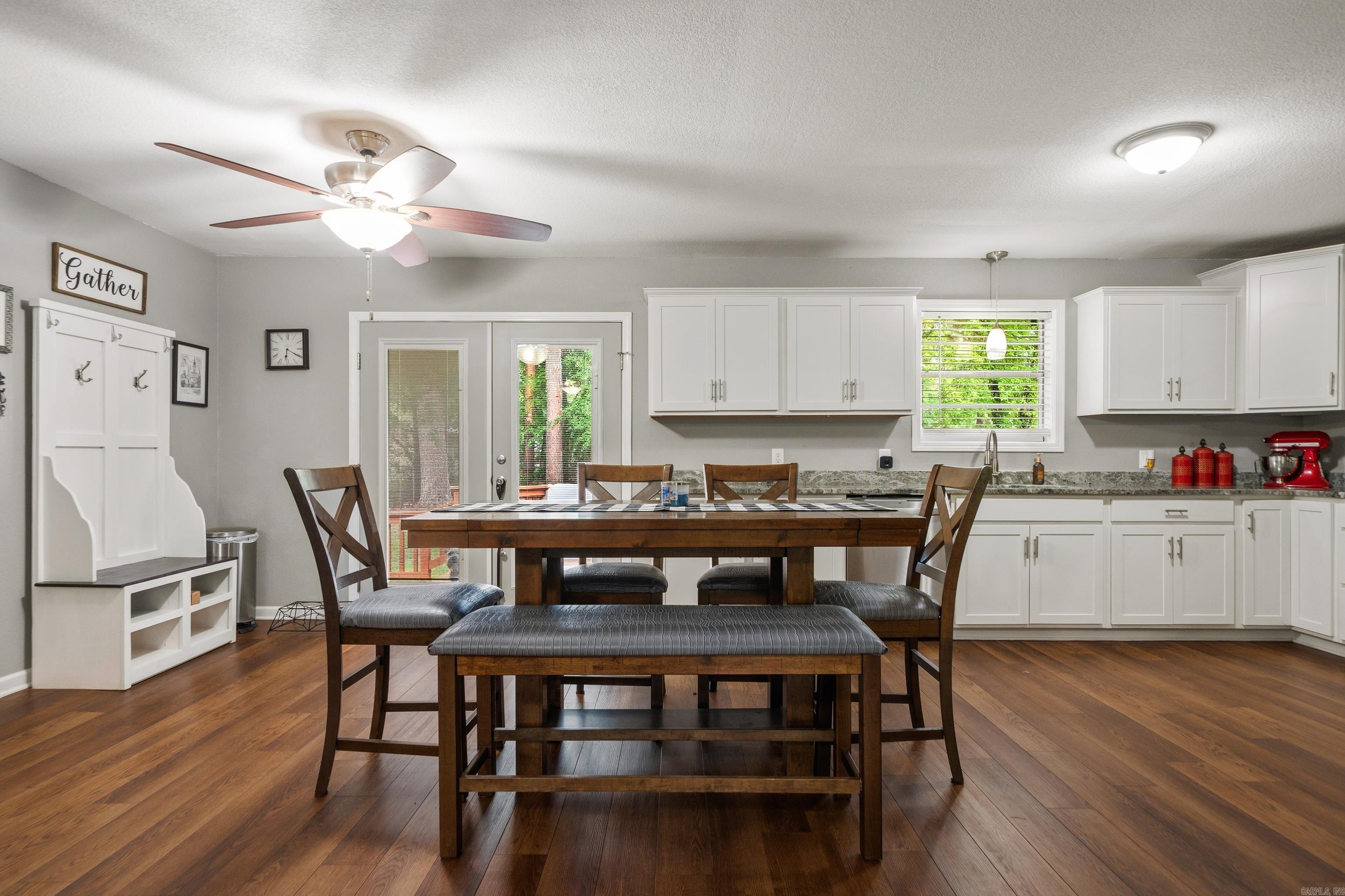 335 Cimmaron  Hot Springs, AR