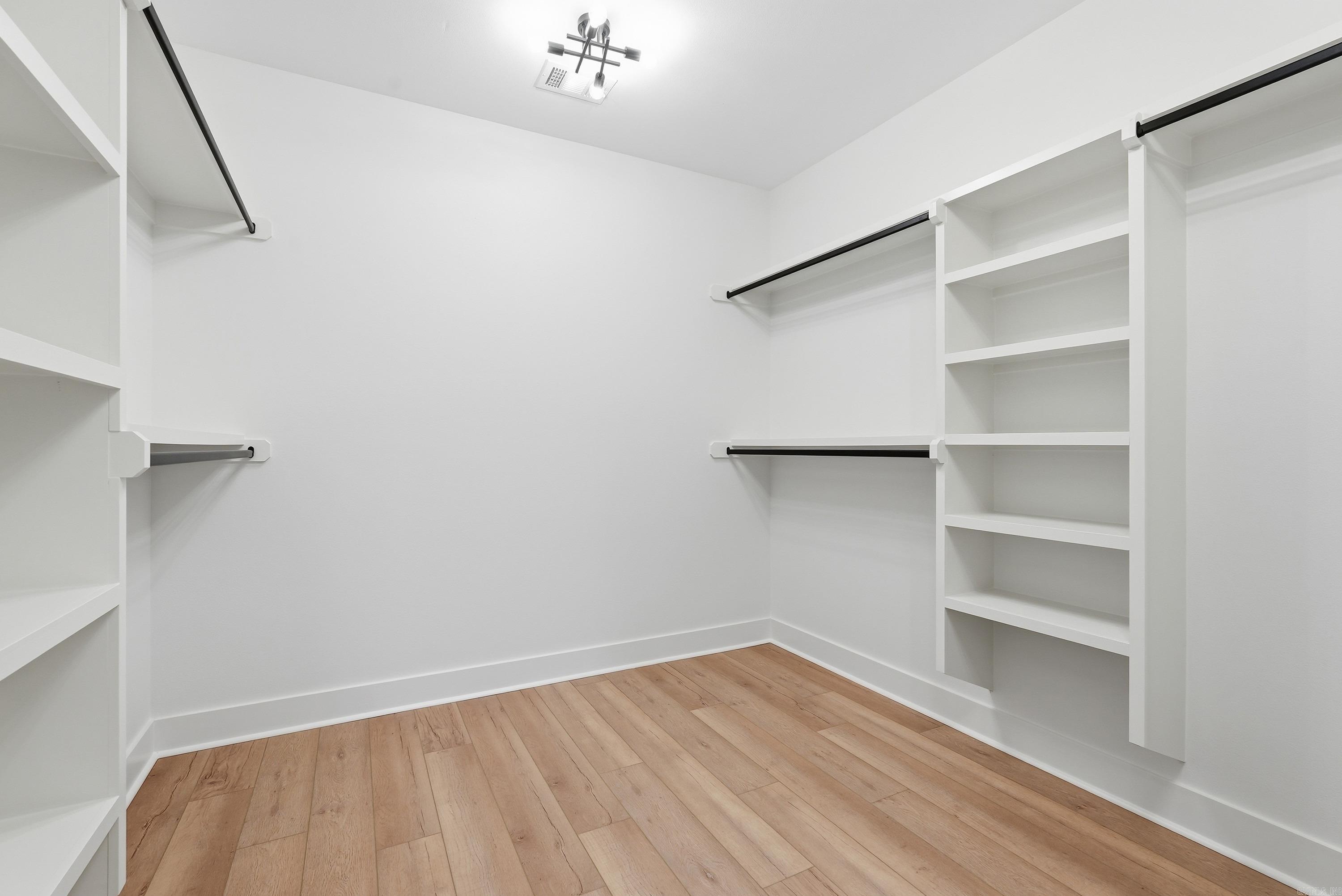 240 Castleberry Rd  Greenbrier, AR