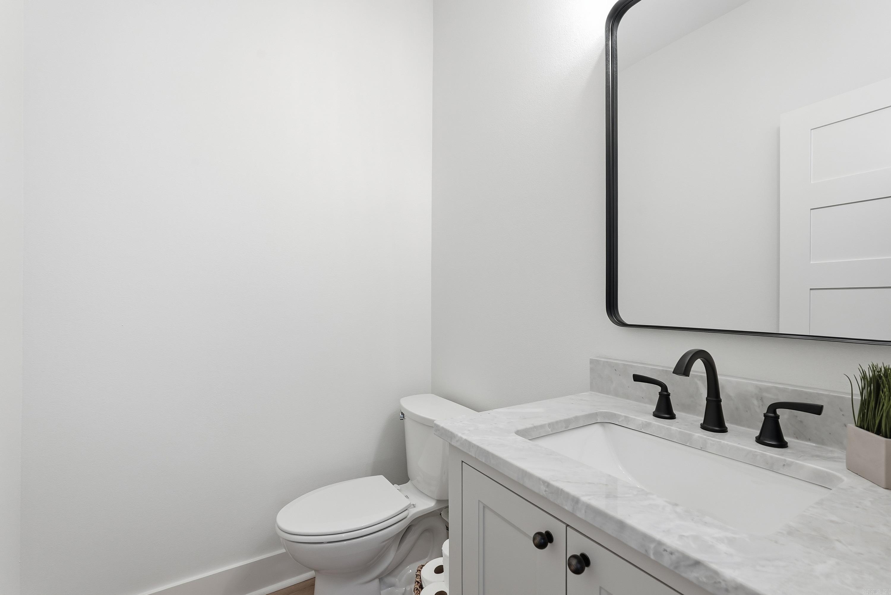 240 Castleberry Rd  Greenbrier, AR