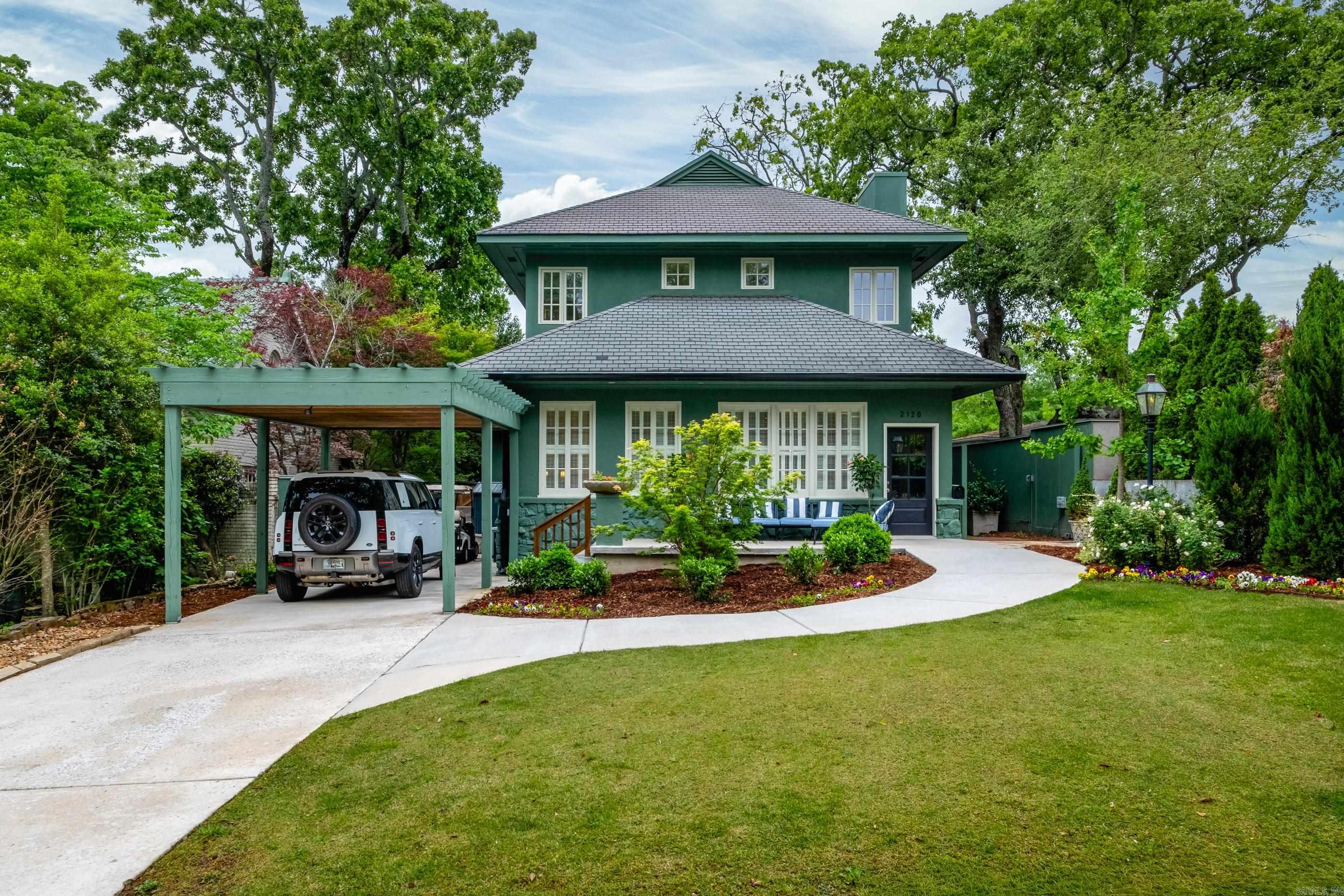 2120 N Spruce  Little Rock, AR