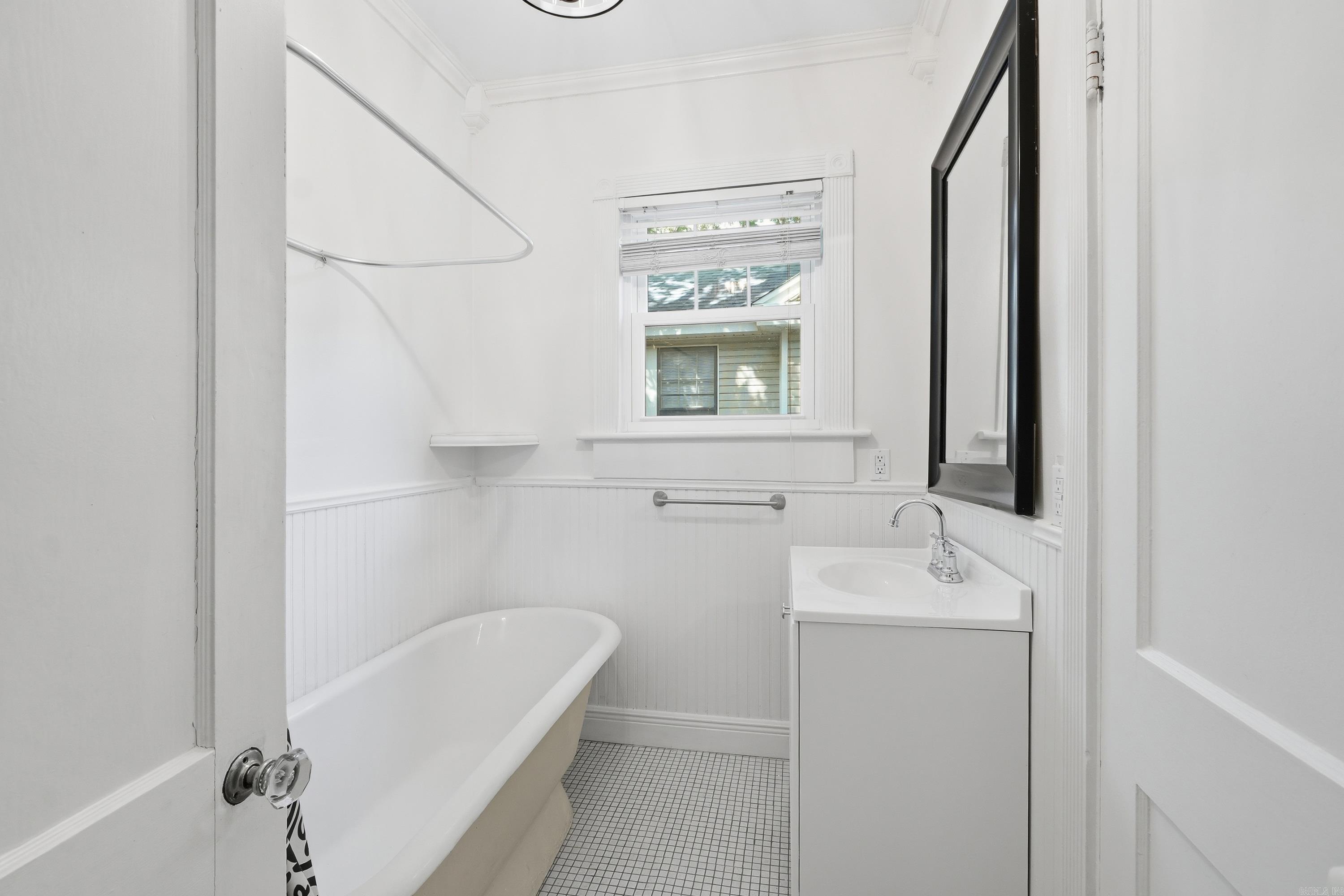 5117 Cantrell  Little Rock, AR