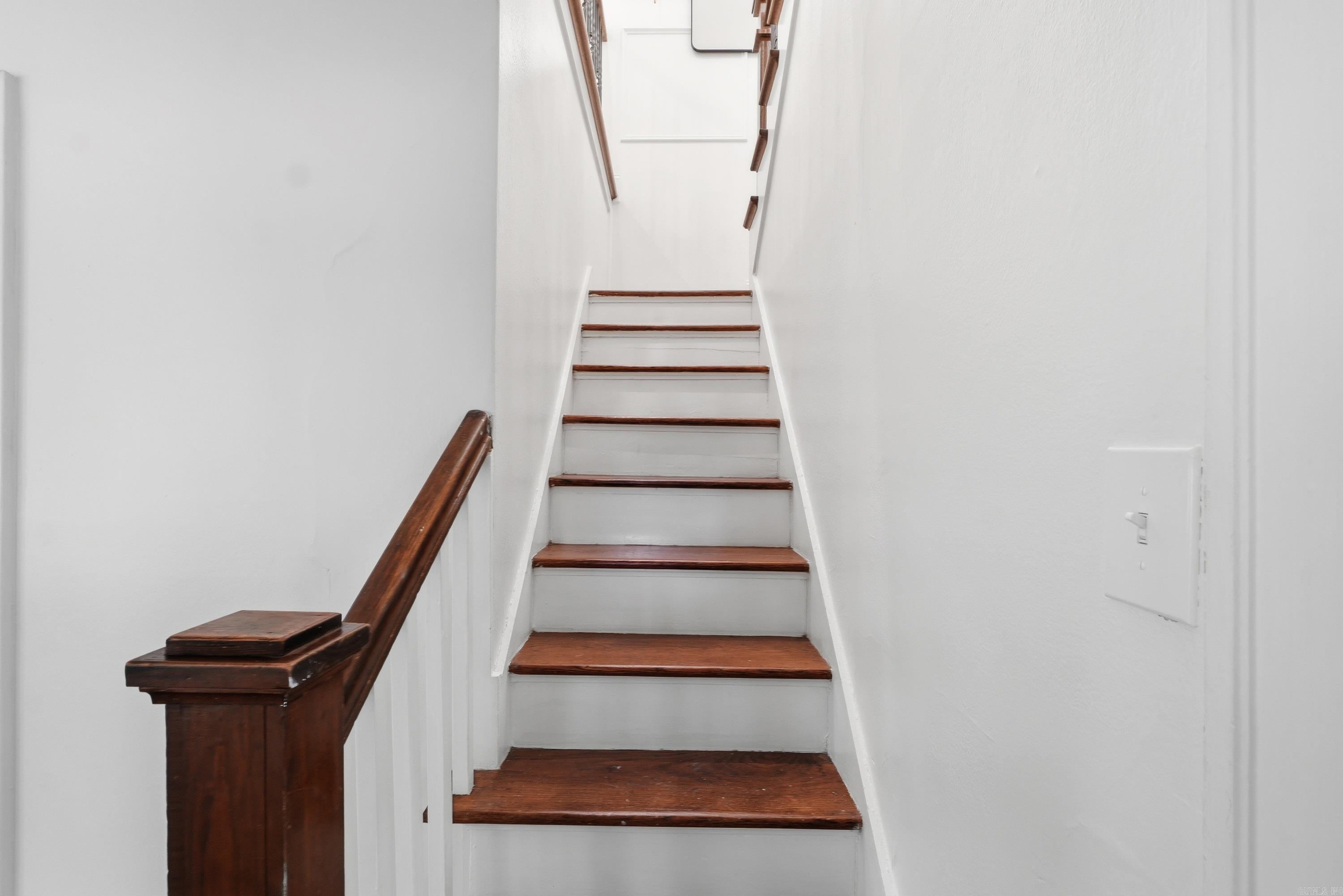 5117 Cantrell  Little Rock, AR