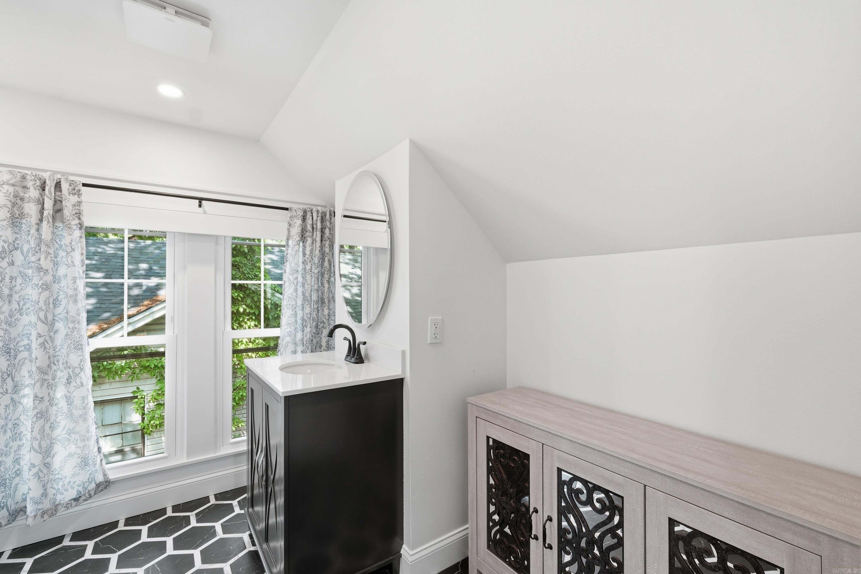 5117 Cantrell  Little Rock, AR