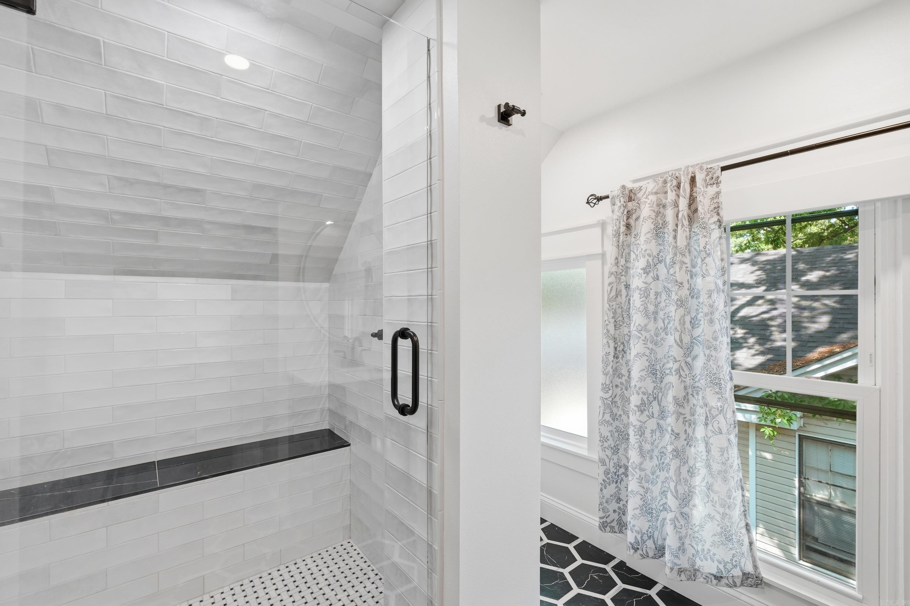 5117 Cantrell  Little Rock, AR