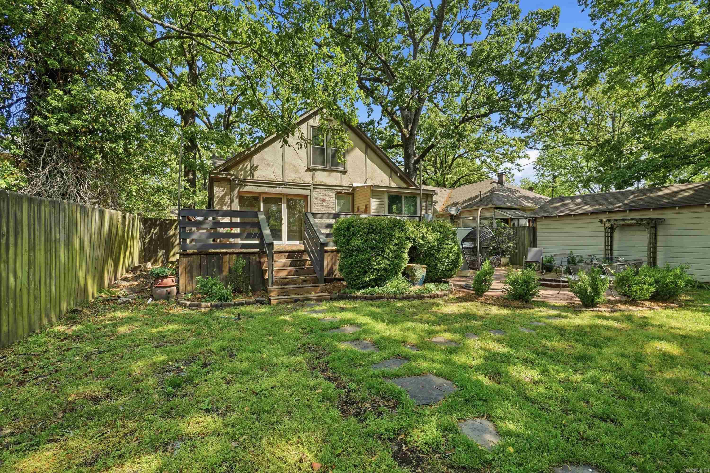 5117 Cantrell  Little Rock, AR