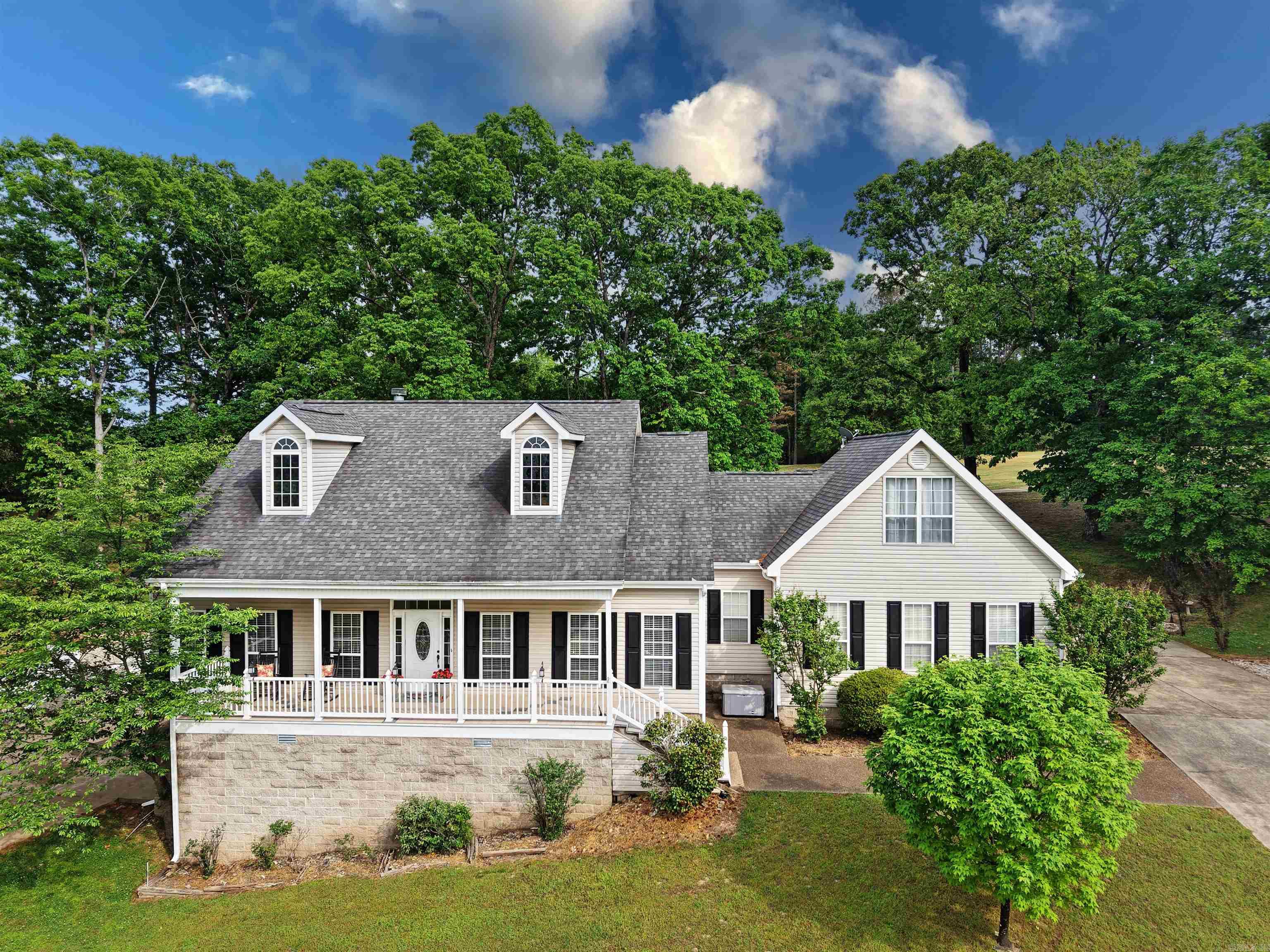 256 independence  Hot Springs, AR