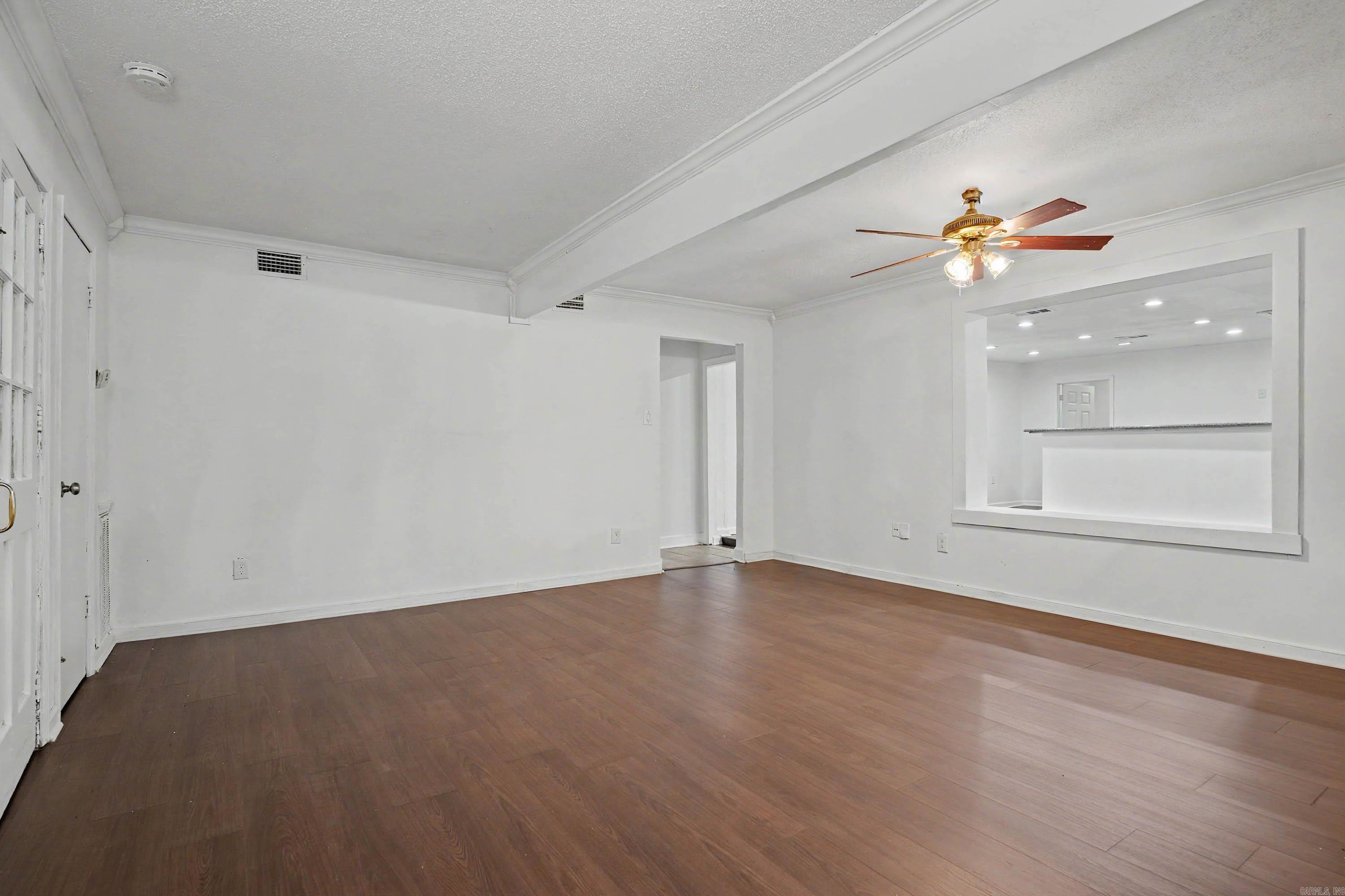 2317 Peach Tree Dr  Little Rock, AR