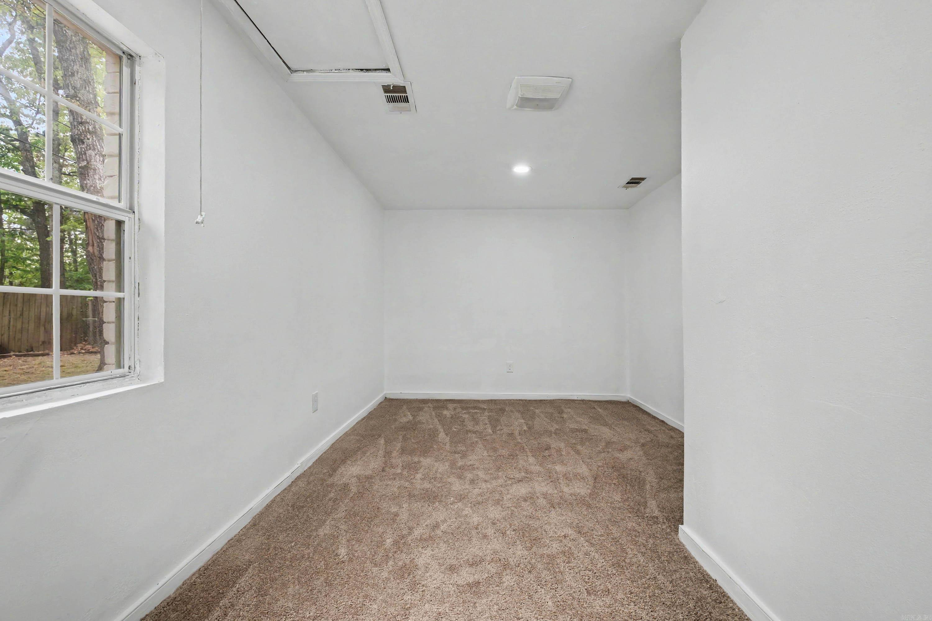 2317 Peach Tree Dr  Little Rock, AR