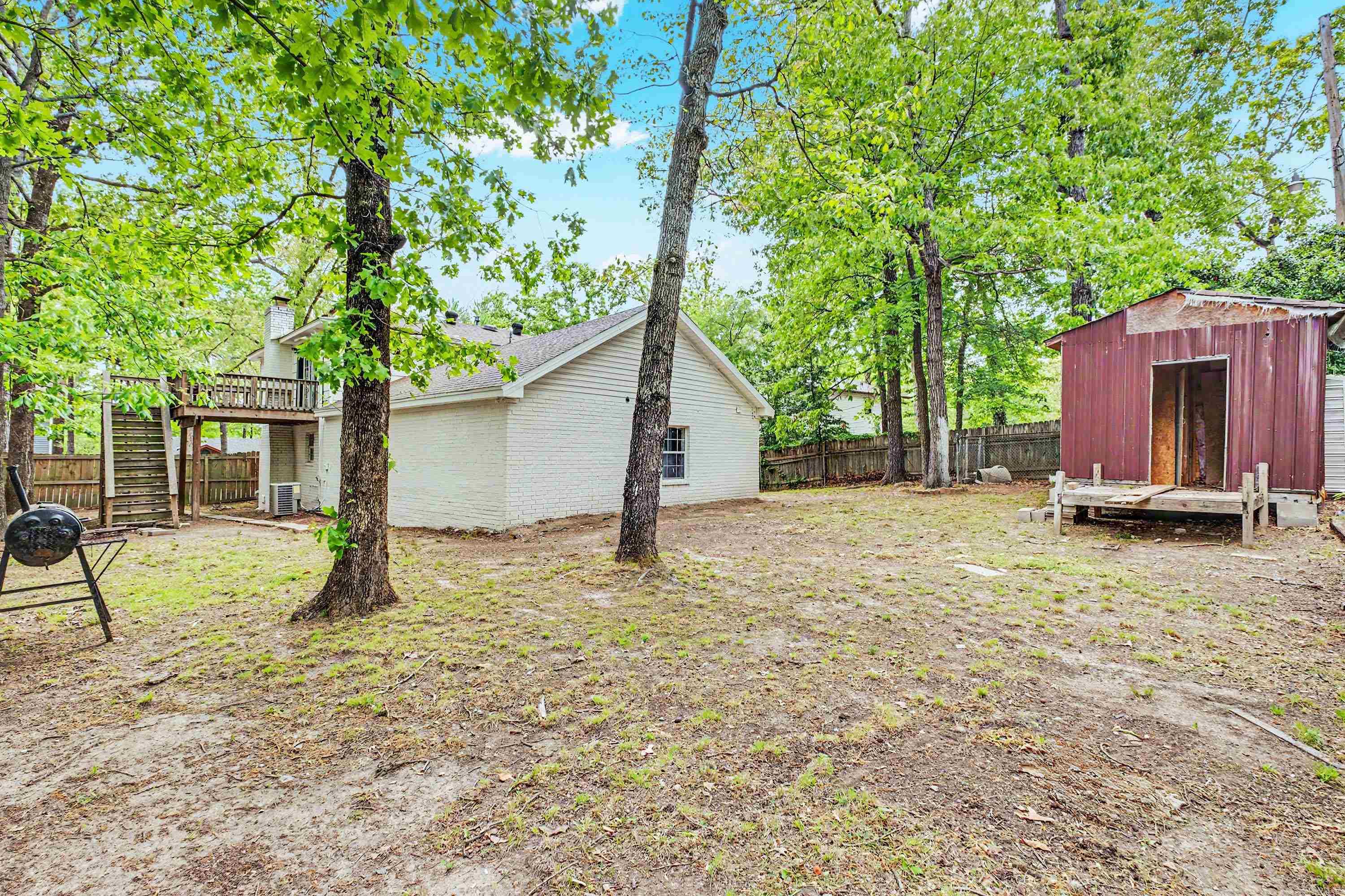 2317 Peach Tree Dr  Little Rock, AR