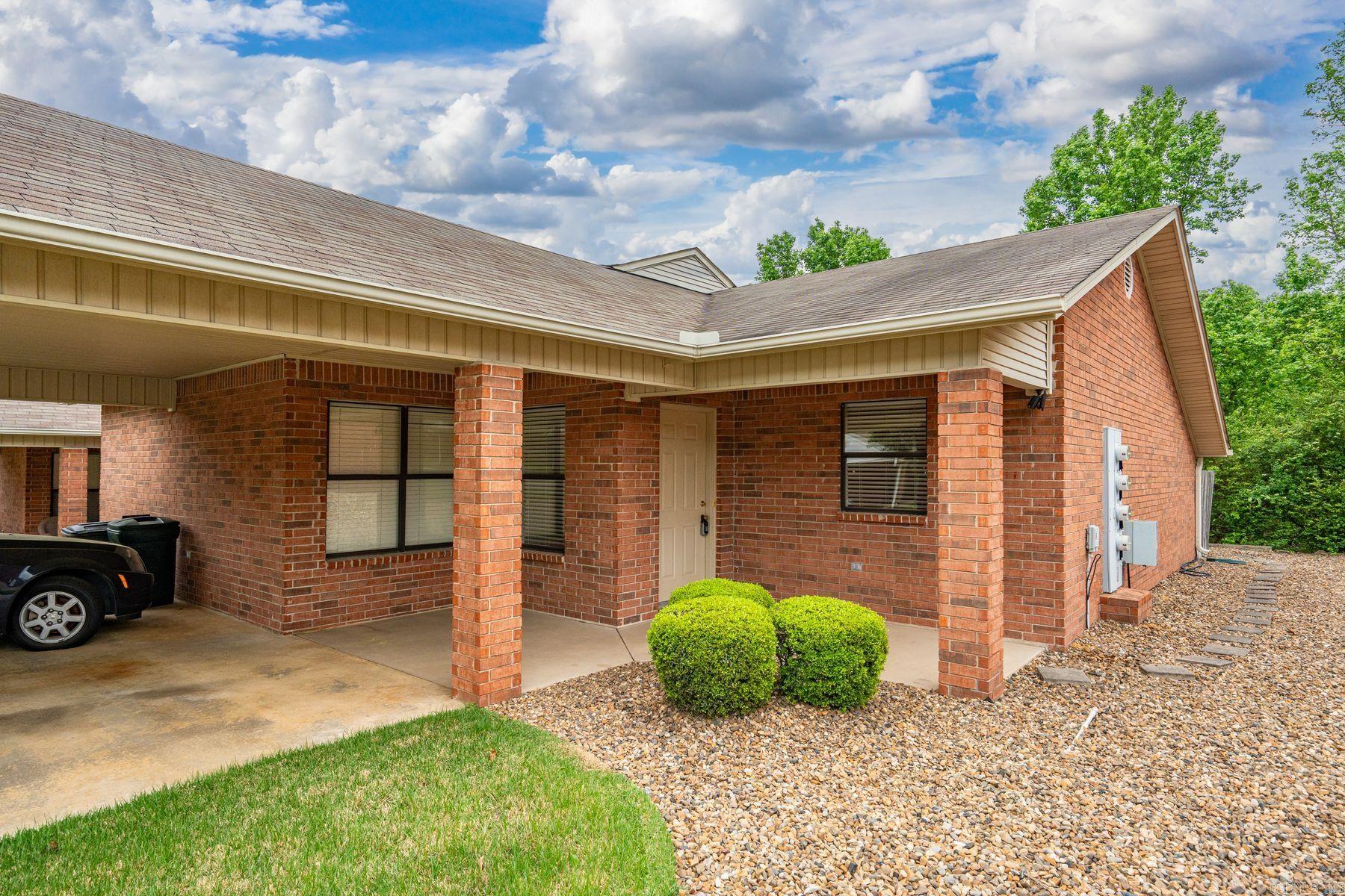 500 Pakis Street, Unit 20-A  Hot Springs, AR