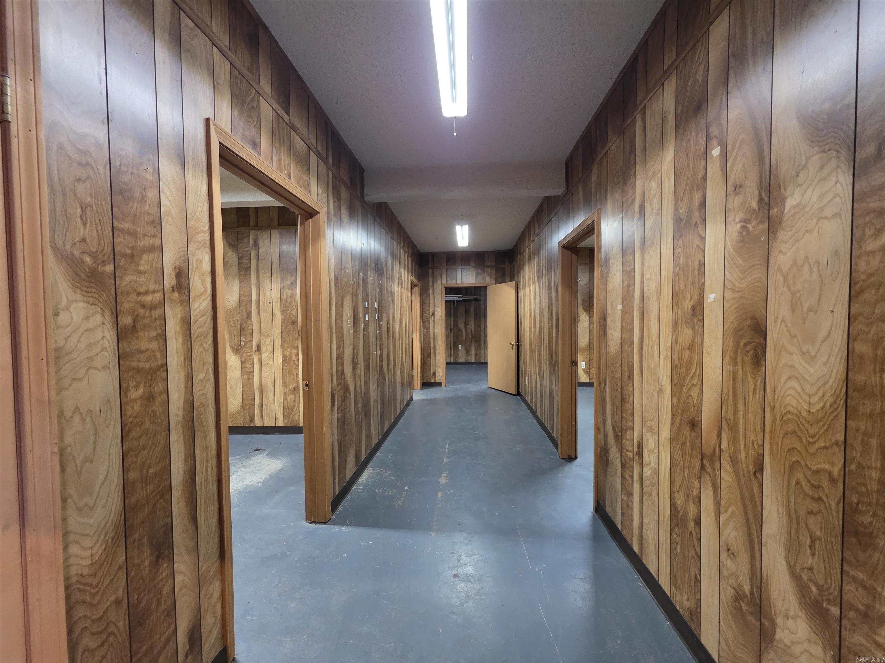 810 W Center  Sheridan, AR