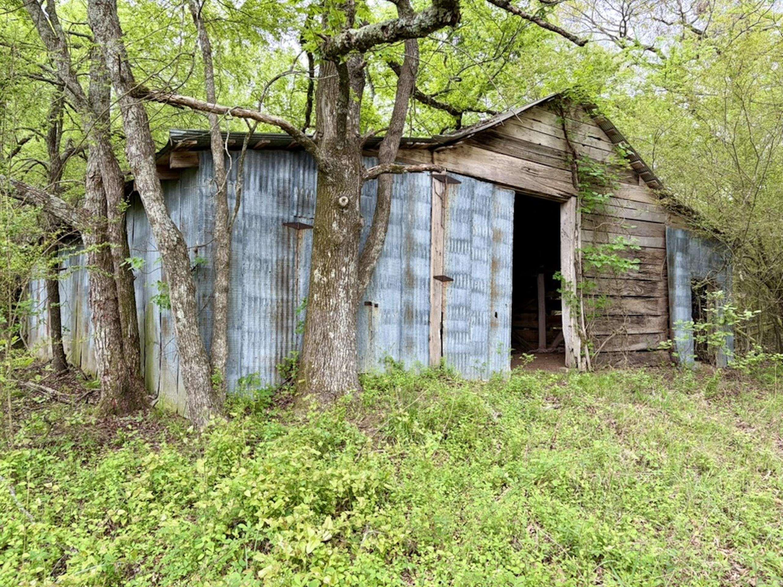 000 Drag Strip Road  Dardanelle, AR